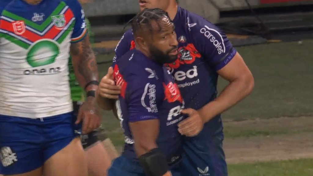 Munster Magic sets up Justin Olam try