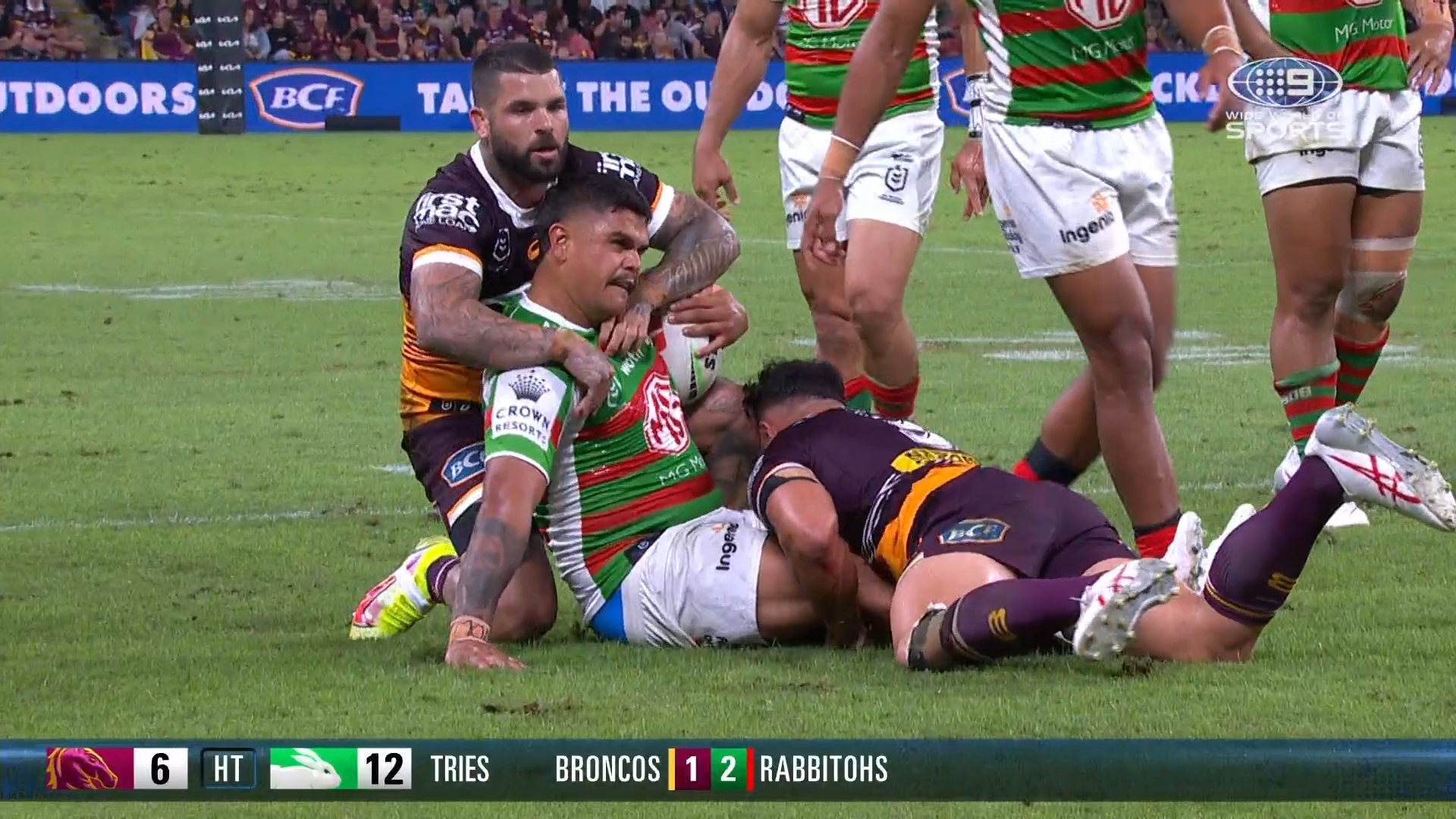 Experts discuss former teammates' tension