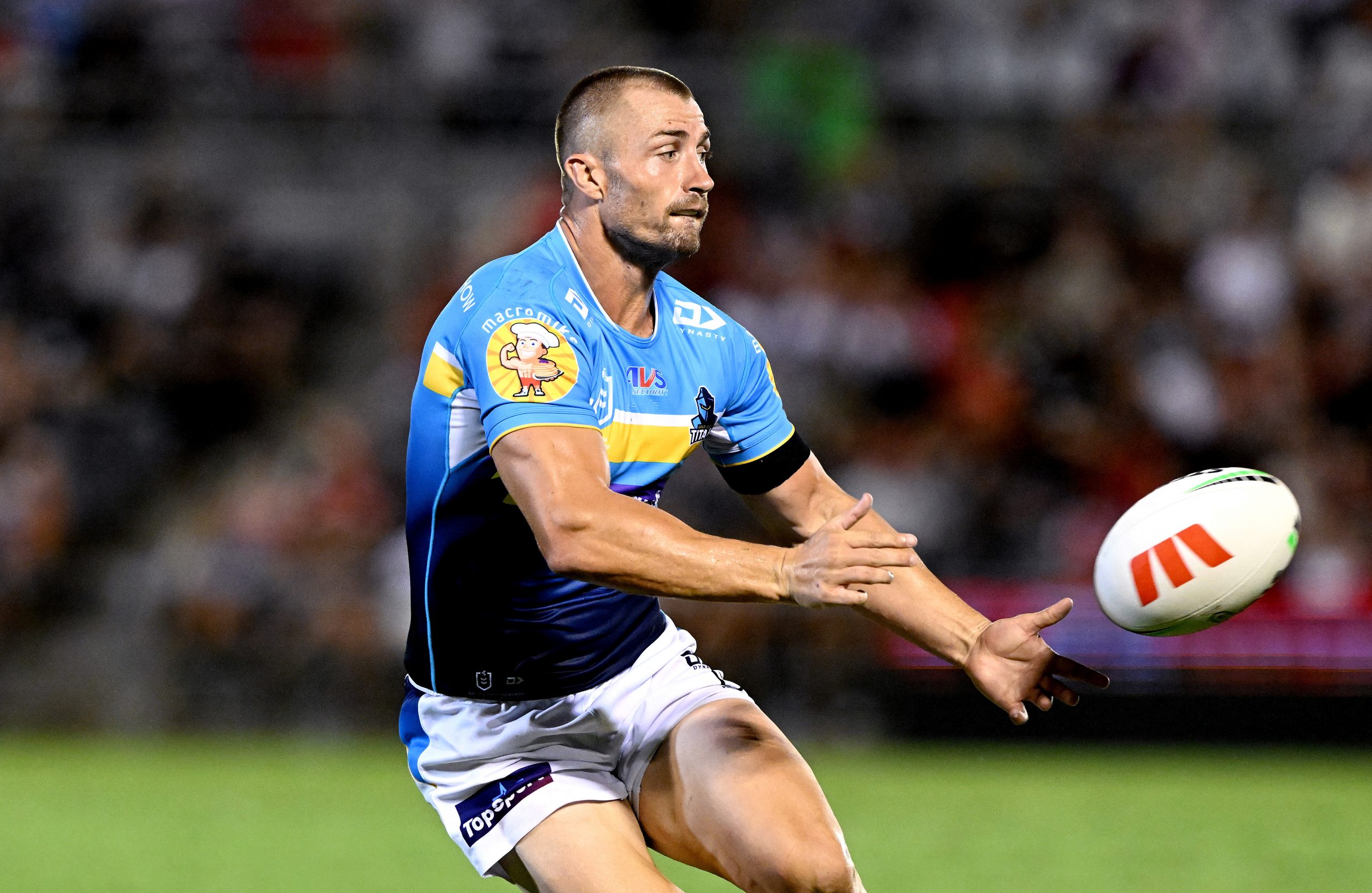 BRISBANE, AUSTRALIA - FEBRUARY 19: Kieran Foran of the Titans passes the ball during the NRL Trial Match between the Dolphins and the Gold Coast Titans at Kayo Stadium on February 19, 2023 in Brisbane, Australia. (Photo by Bradley Kanaris/Getty Images)