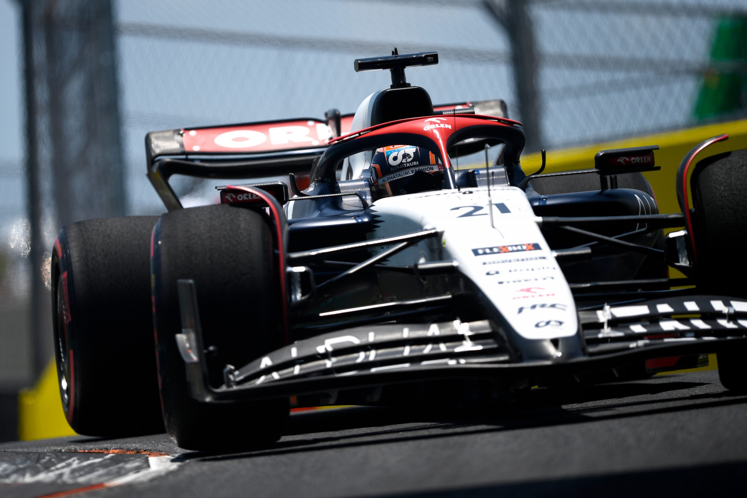 Nyck de Vries of the Netherlands driving the Scuderia AlphaTauri AT04 at the Miami Grand Prix.