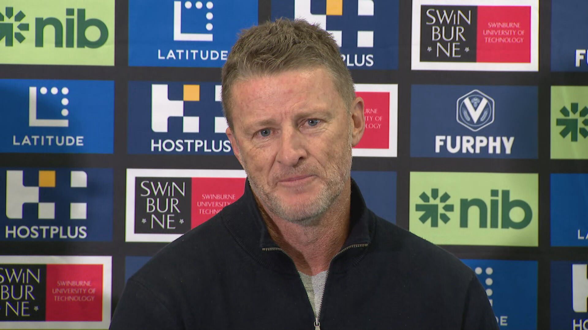 Emotional Hardwick quits Tigers