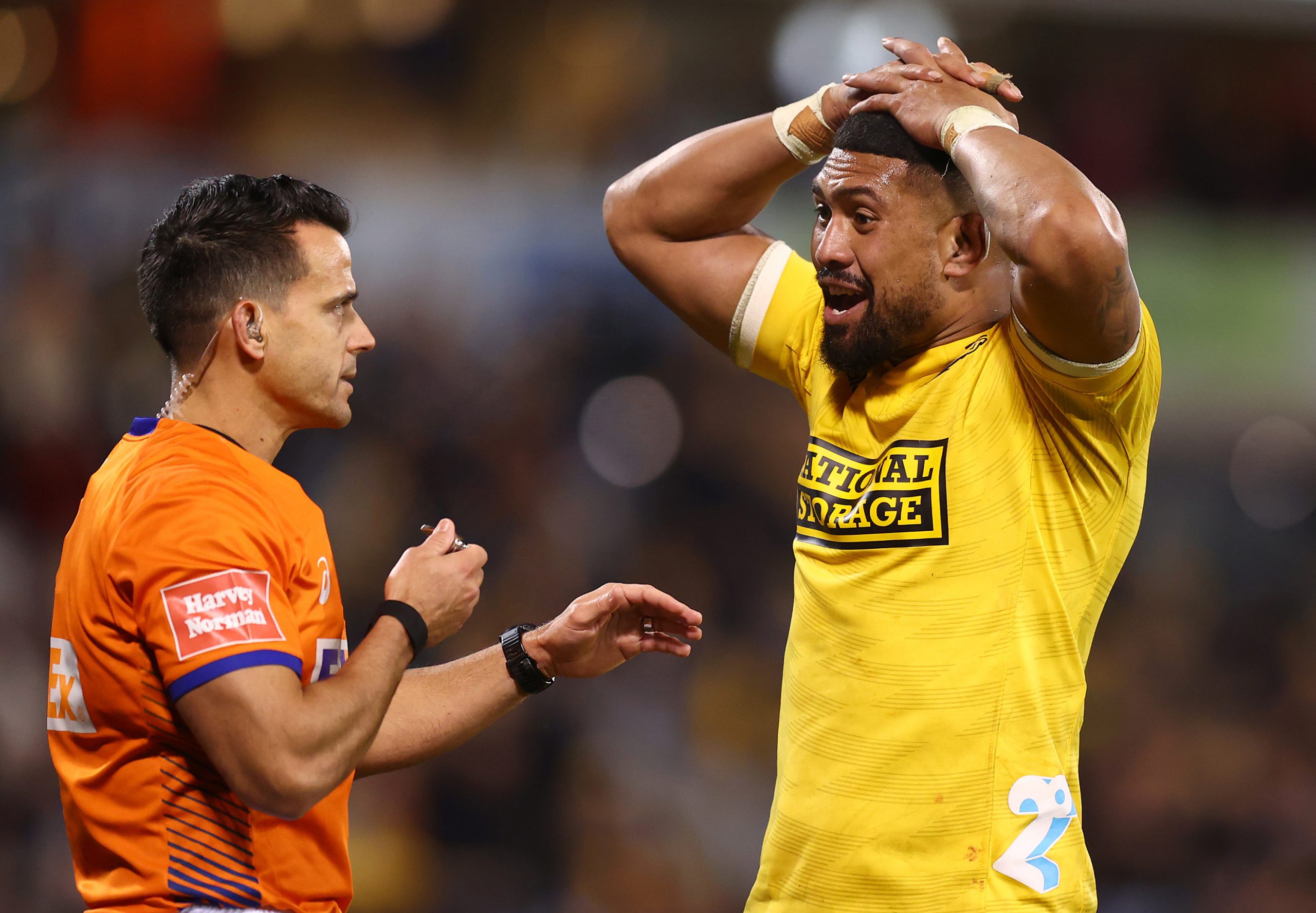 Ardie Savea of the Hurricanes remonstrates with the referee over the final decision.