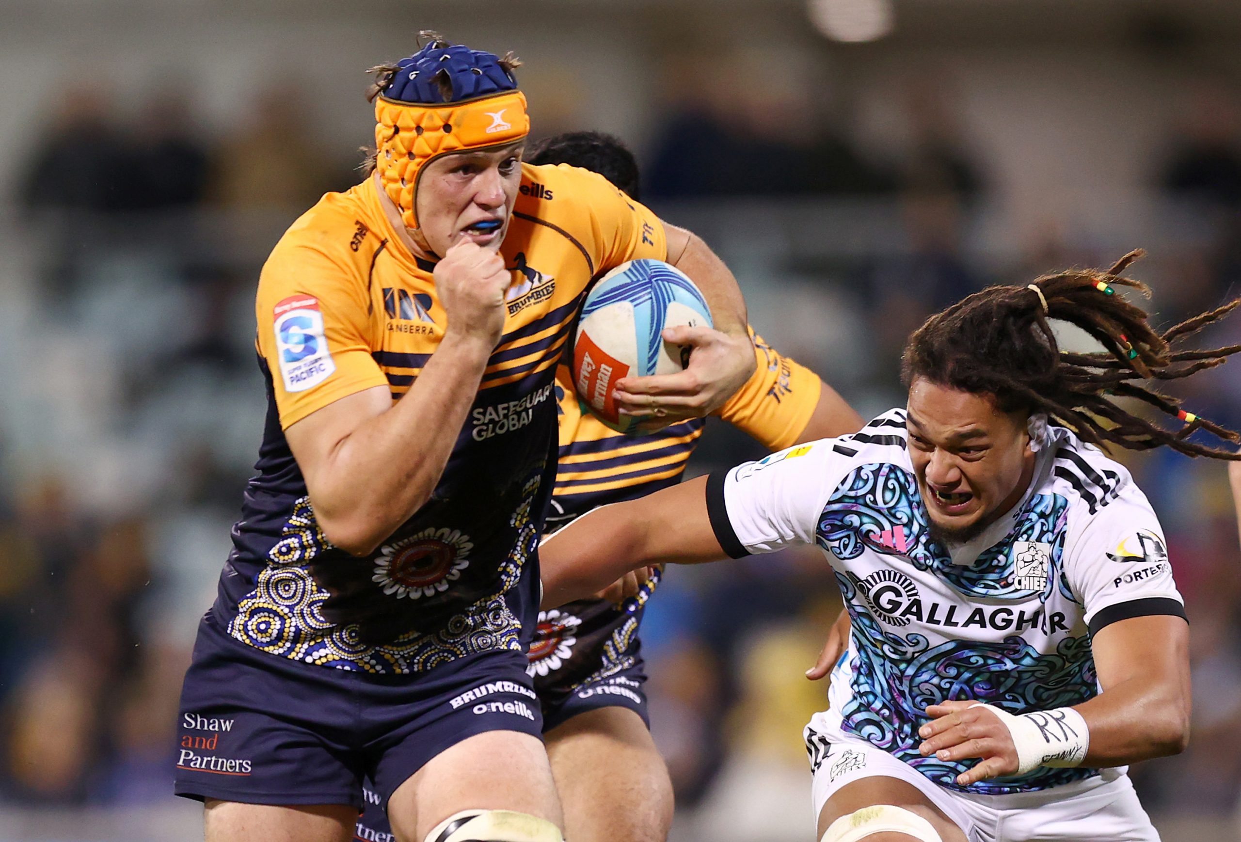 Tom Hooper of the Brumbies in action against the Chiefs.