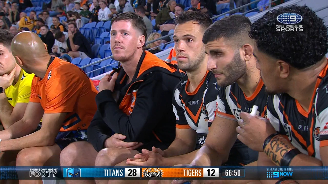 Brooks suffers hamstring injury