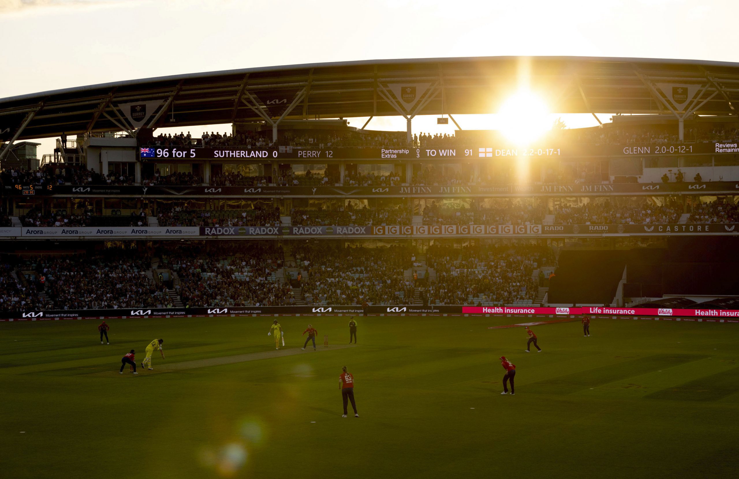 A general view of play during the second IT20 cricket match between England and Australia at The Kia Oval.