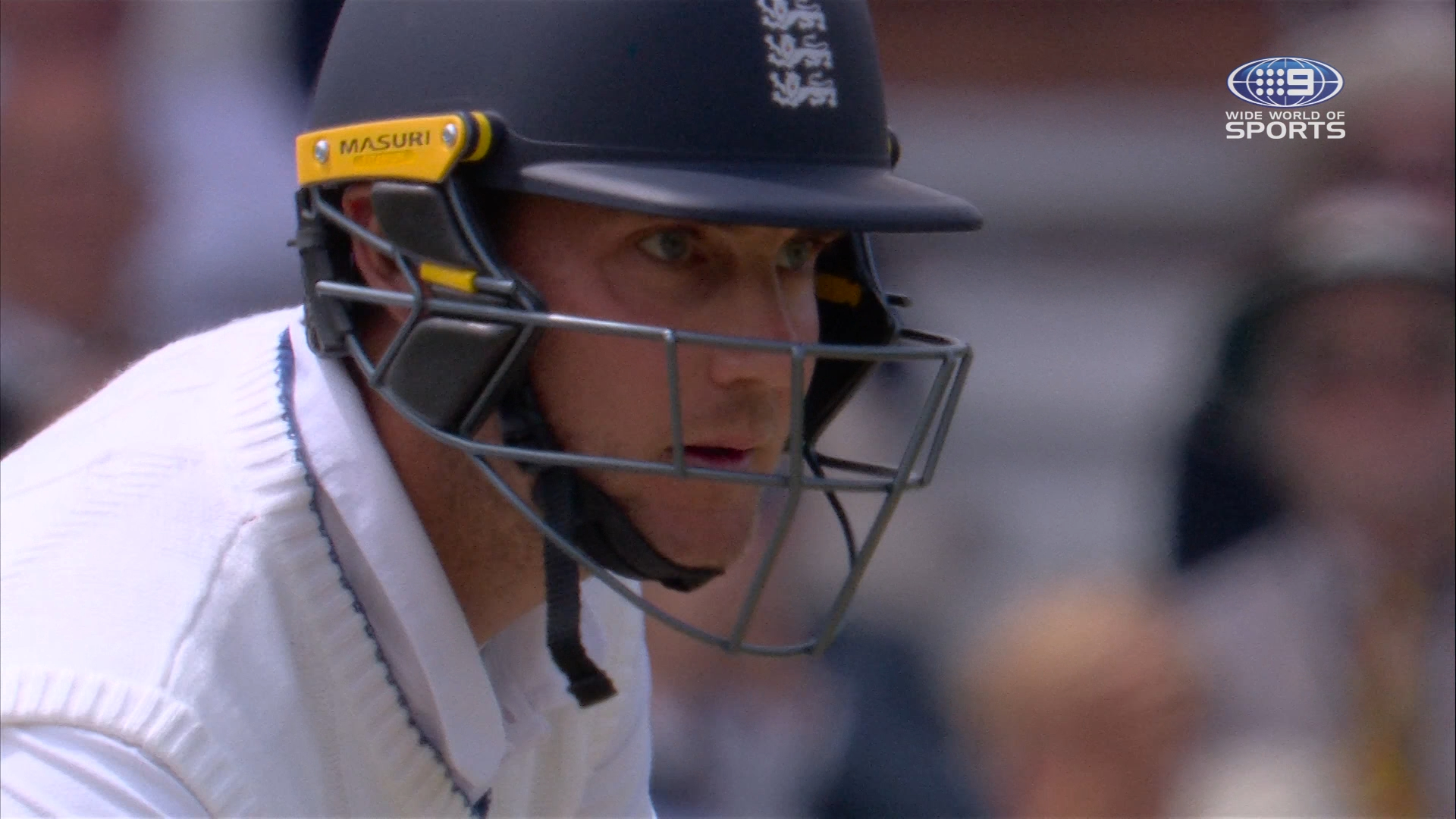 Broad takes mickey out of Australia