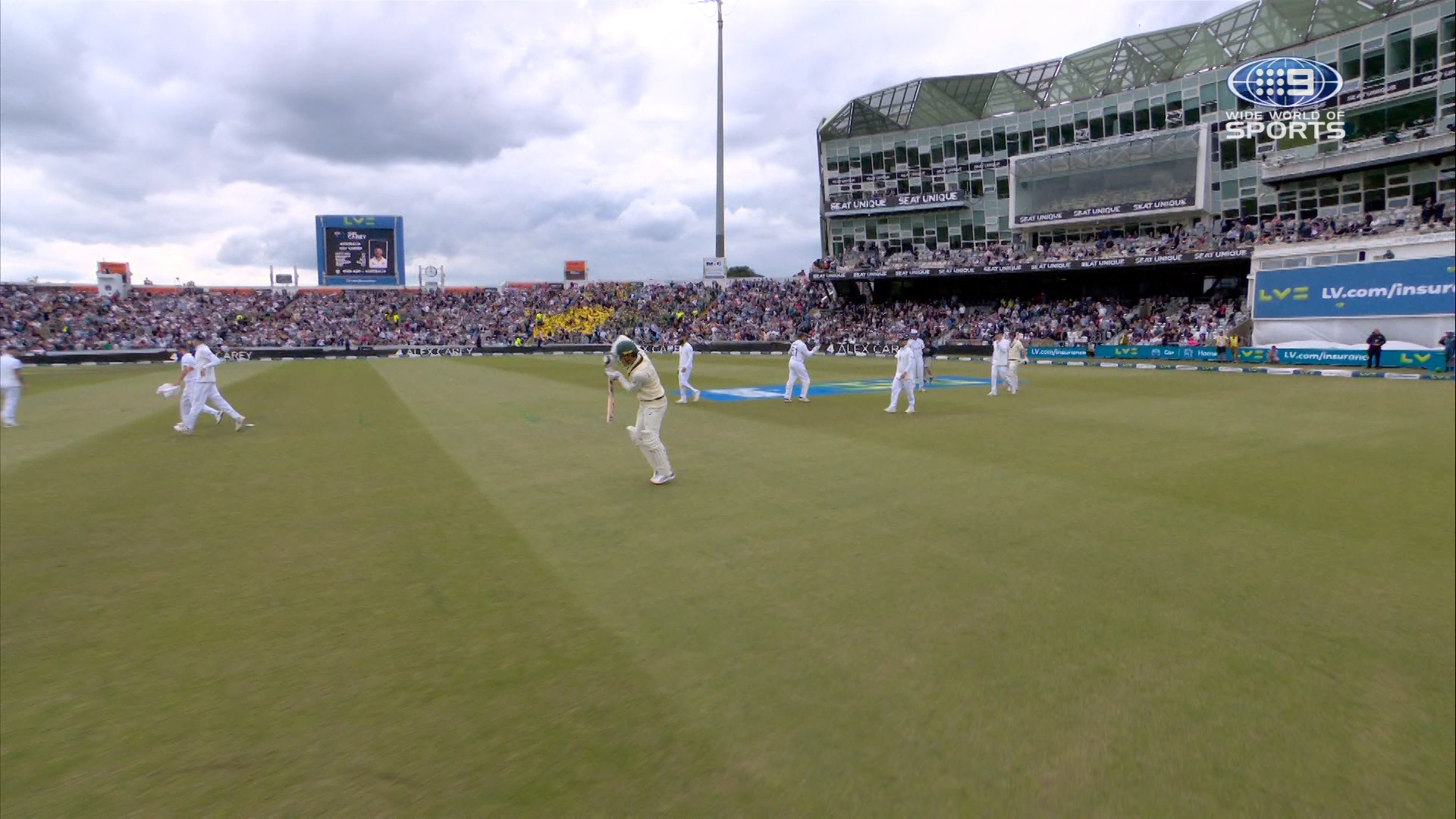 Carey drowned in boos on way to middle