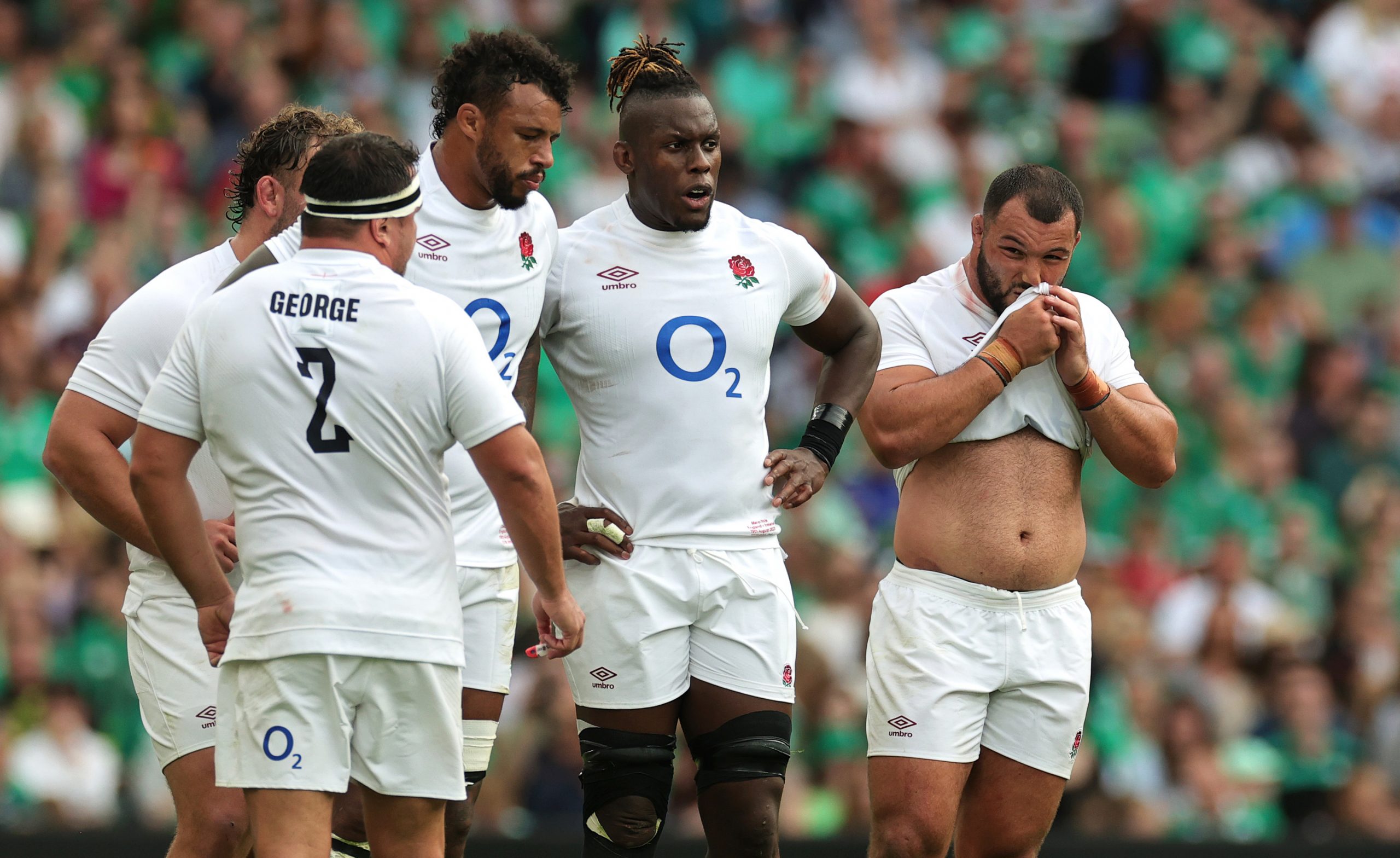 England look dejected after their defeat during the Summer International match against Ireland.