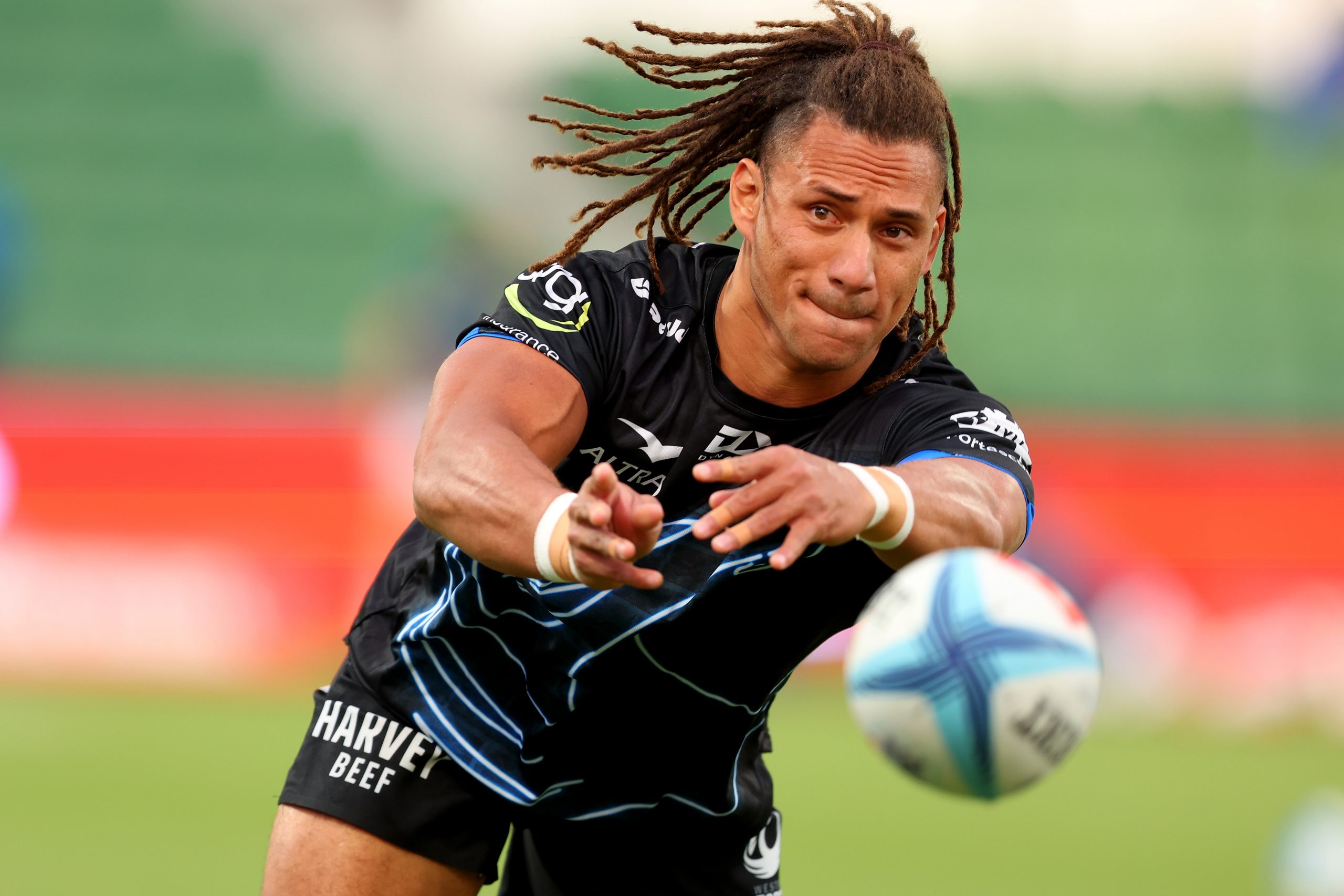 Issak Fines-Leleiwasa of the Force passes the ball.