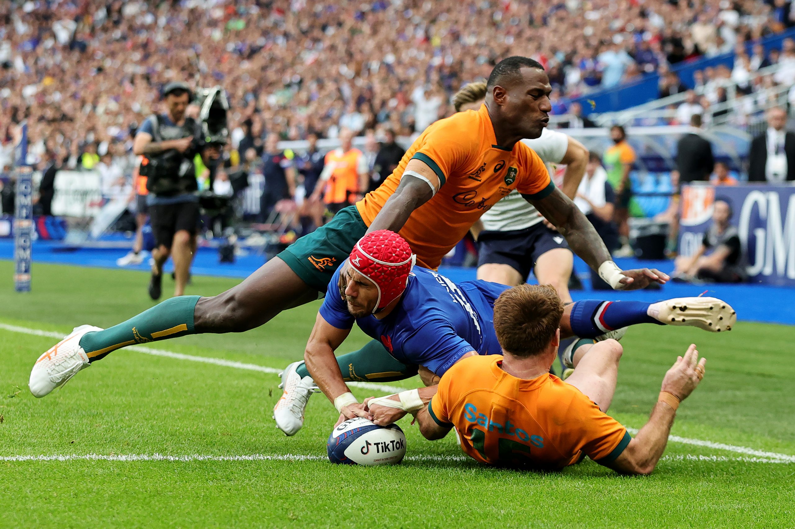 Gabin Villiere of France scores a second half try in Paris.