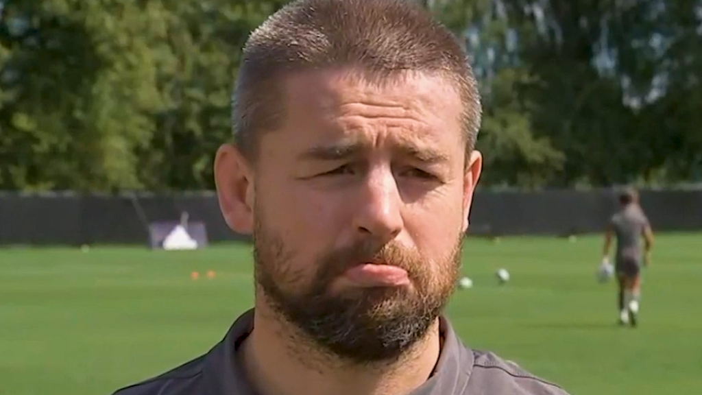 All Blacks great stunned by legendary coach's defection