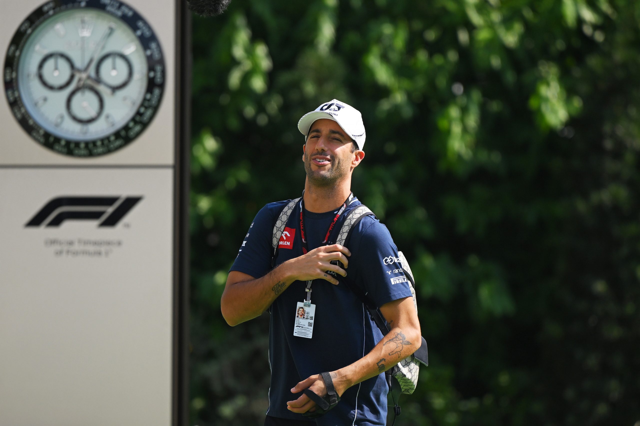 Daniel Ricciardo sporting a brace on his hand.