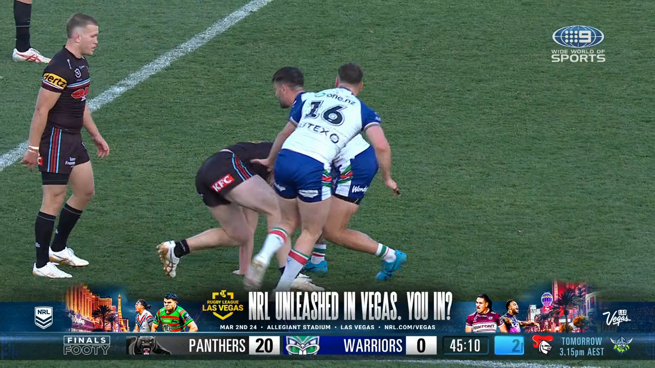 Warriors star crunched in ugly moment