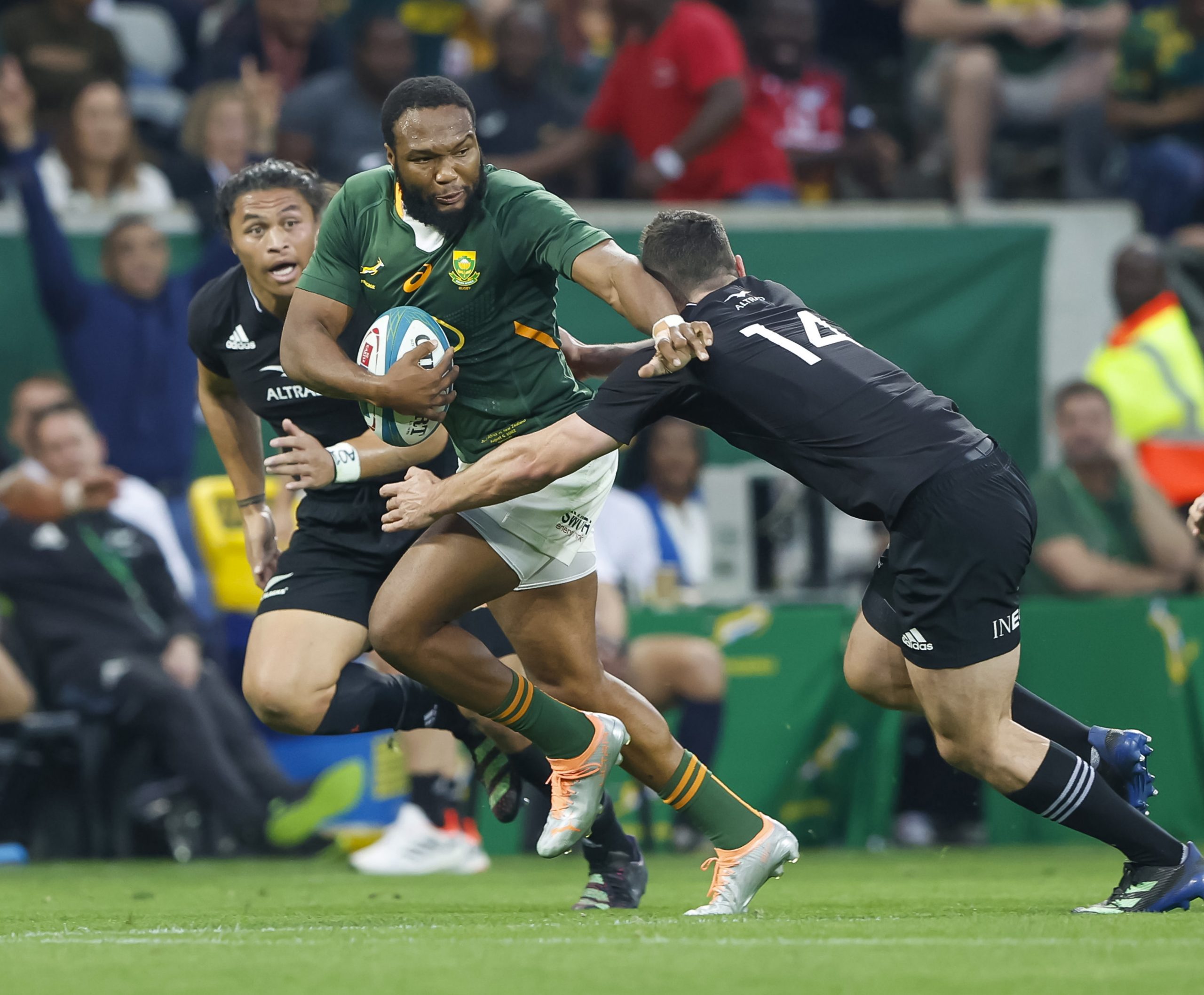 Lukhanyo Am during a Rugby Championship match between South Africa and New Zealand.