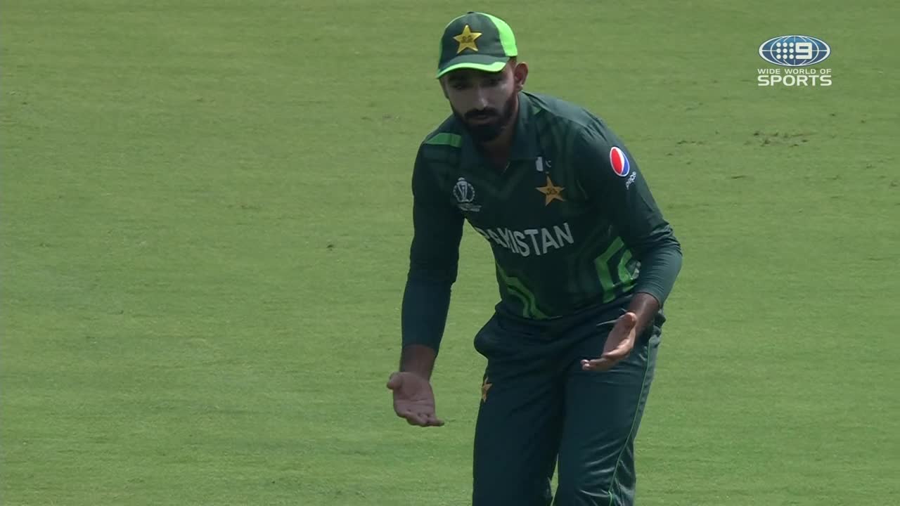 Catching howler gives Warner second chance