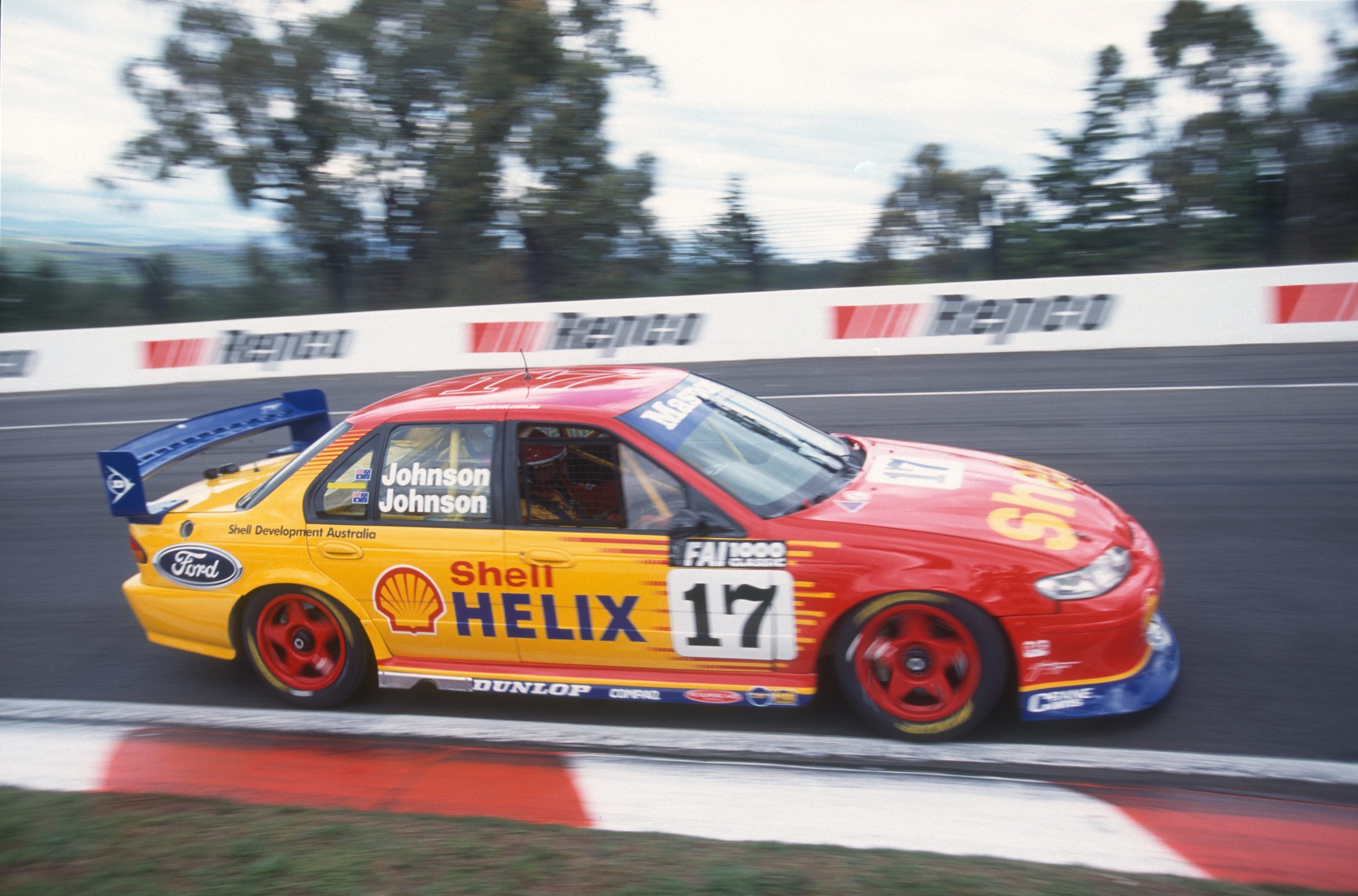 Dick Johnson Racing will run a commemorative livery at the Bathurst 1000, as the team prepares to take part in its 1000th Supercars/Australian Touring Car Championship race.