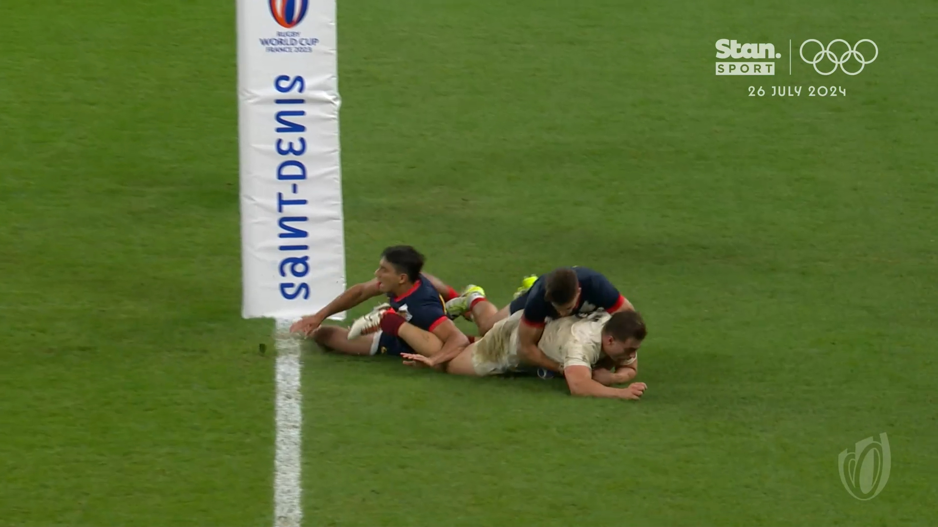 Carreras goes from hero to zero