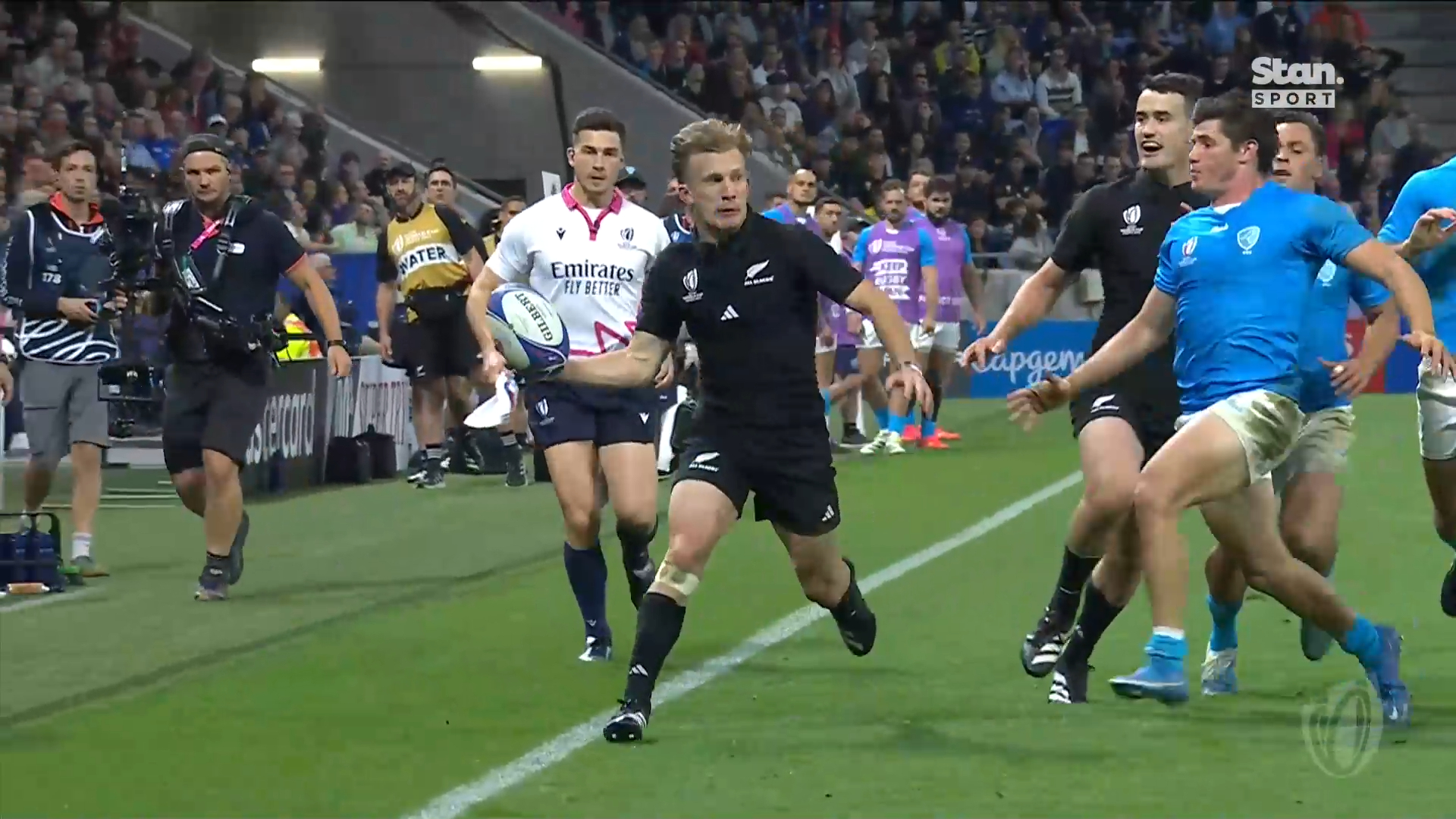 McKenzie magic delivers Jordan try