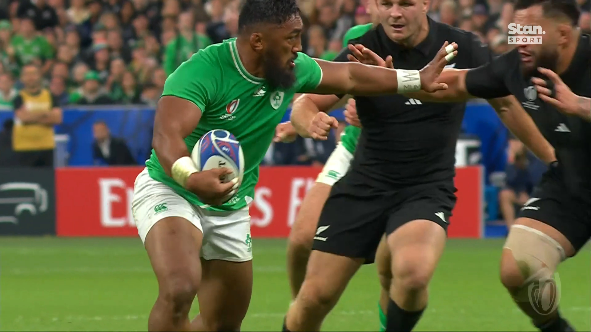 Bundee Aki bursts through for Ireland