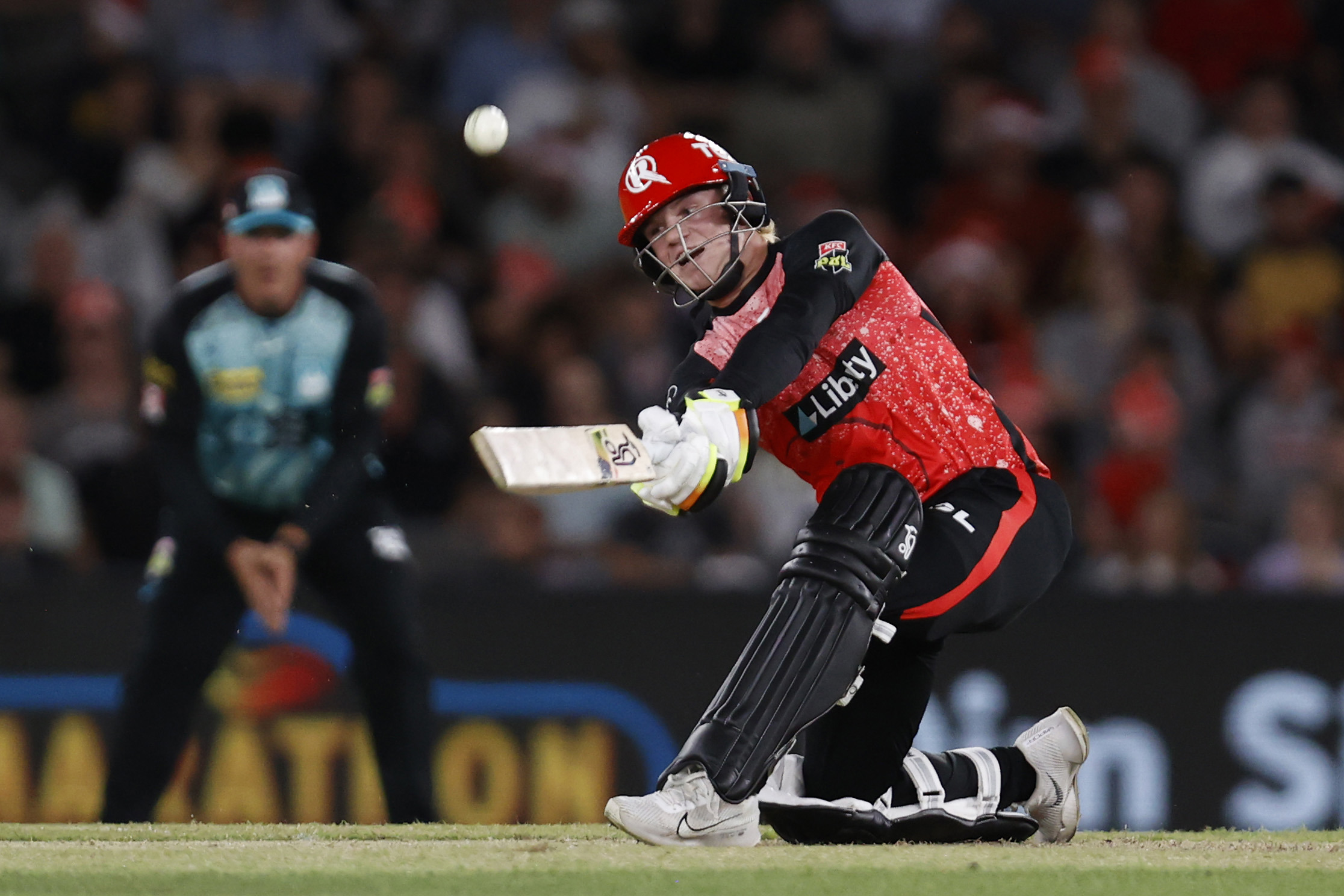 MELBOURNE, AUSTRALIA - DECEMBER 21: Jake Fraser-McGurk of the Renegades bats during the BBL match between Melbourne Renegades and Brisbane Heat at Marvel Stadium, on December 21, 2023, in Melbourne, Australia. (Photo by Darrian Traynor/Getty Images)