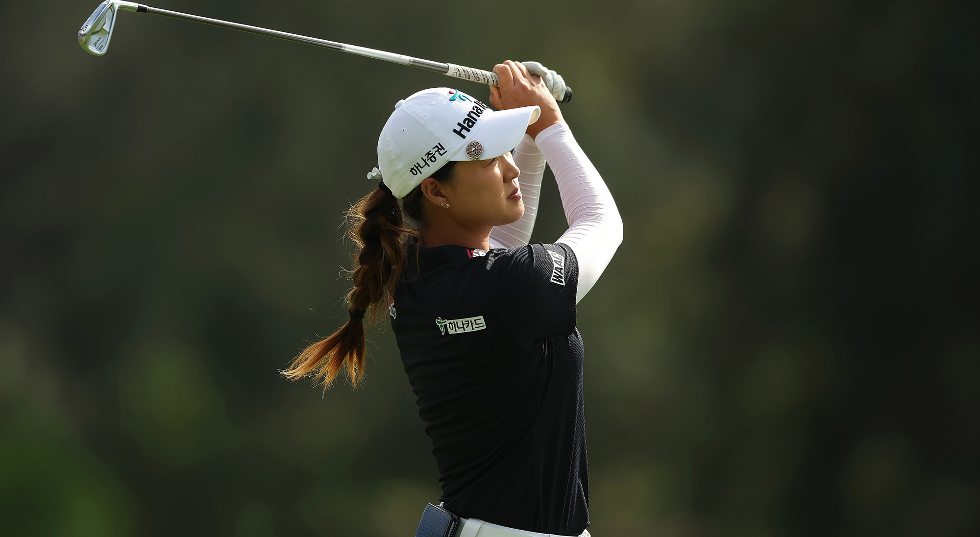 Minjee Lee in action at the Australian Open.