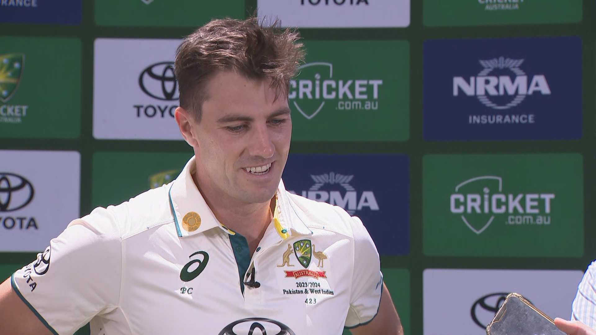 'We support him': Cummins on Khawaja protest