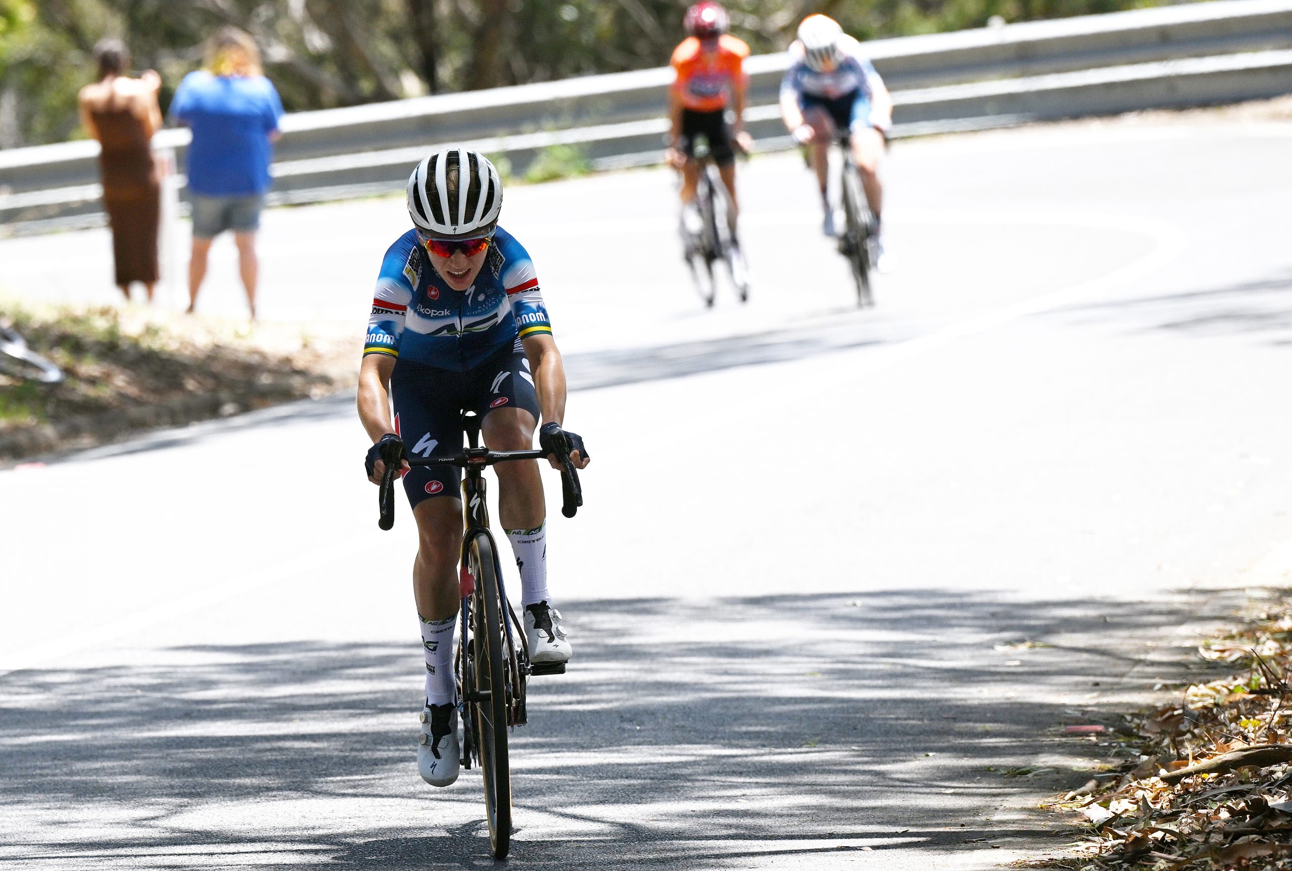 Sarah Gigante of Australia and AG Insurance - Soudal Team celebrates at finish line.