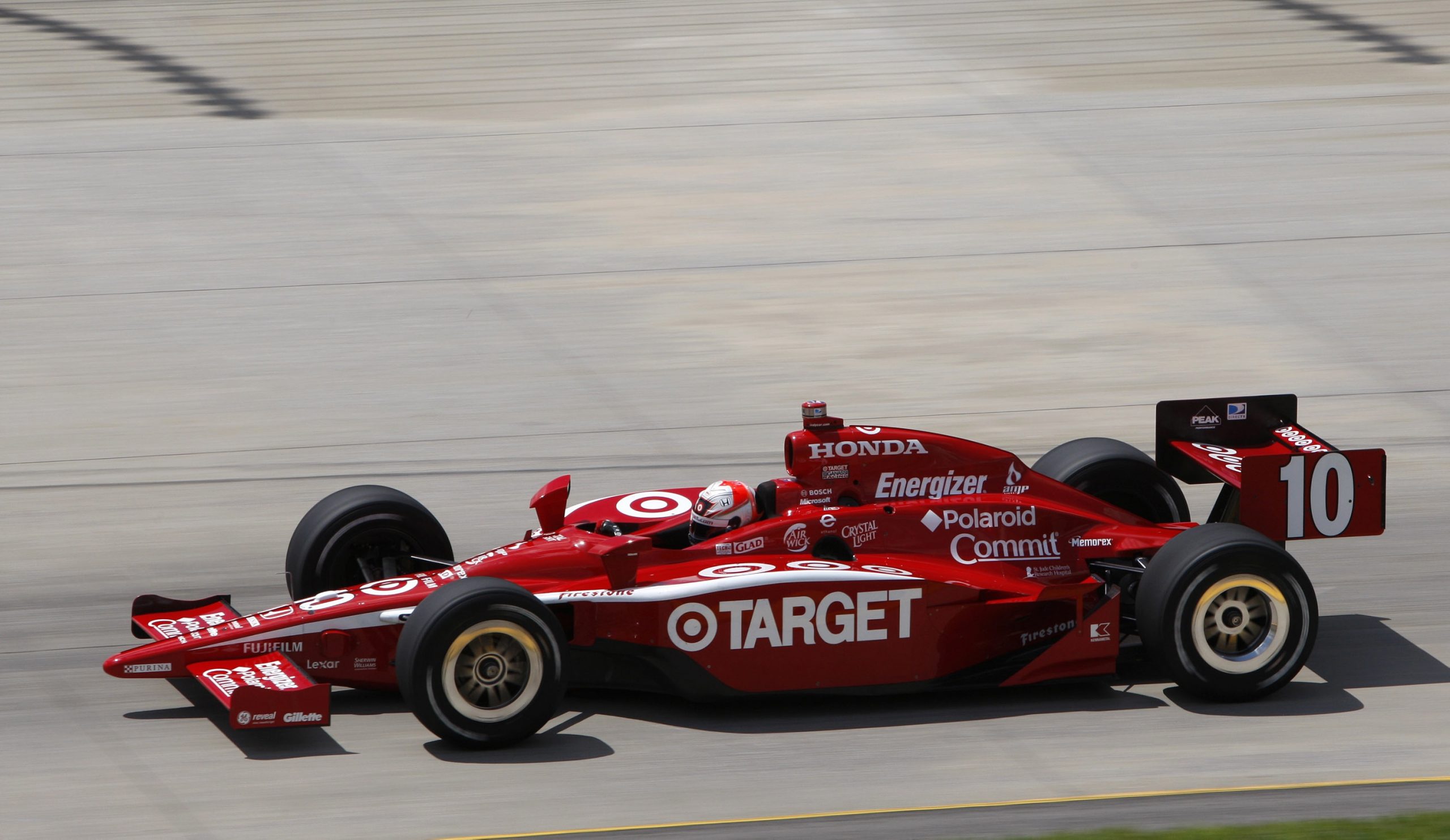 Dan Wheldon on the Nashville Superspeedway in 2008.