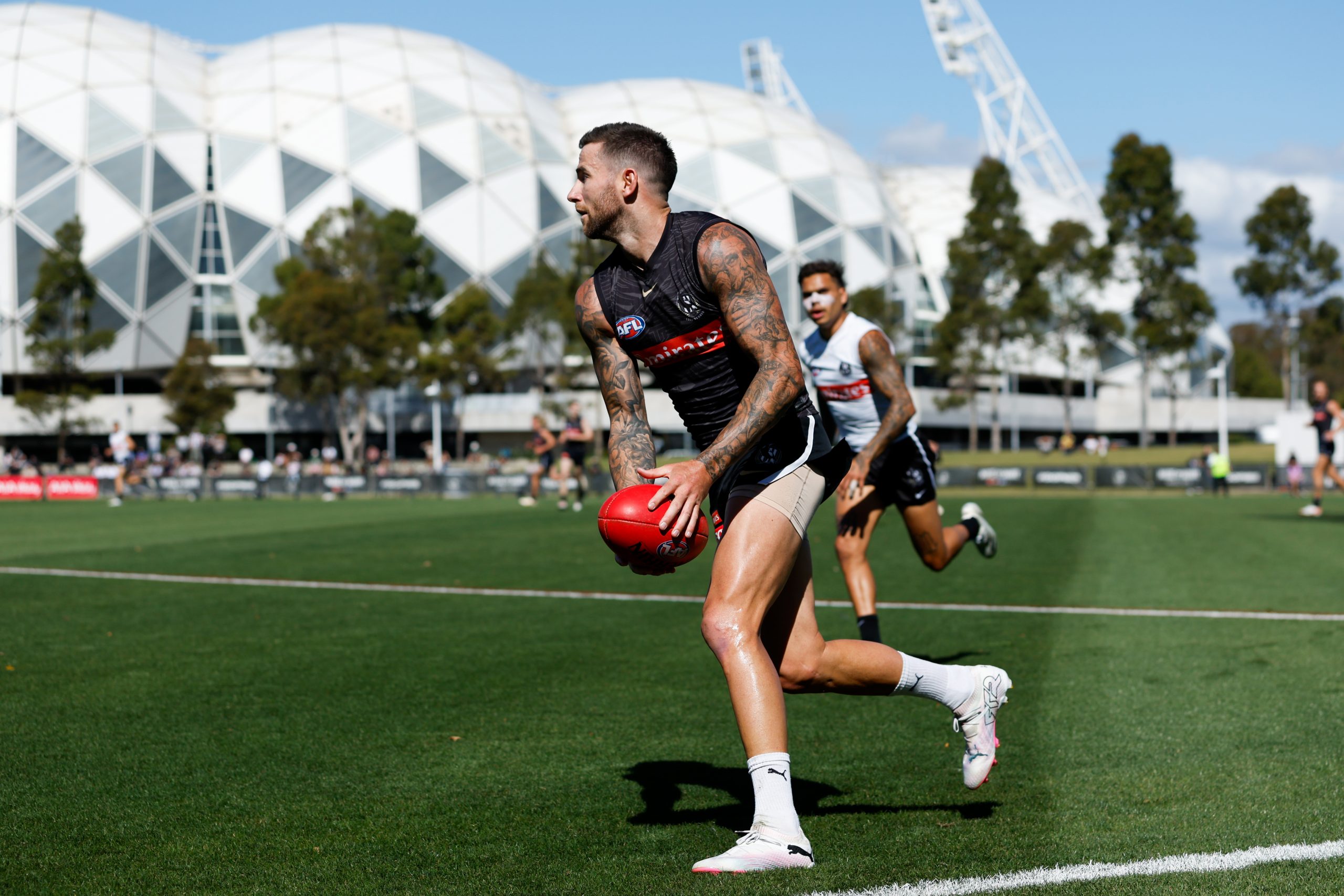 Jeremy Howe will likely return for round one.