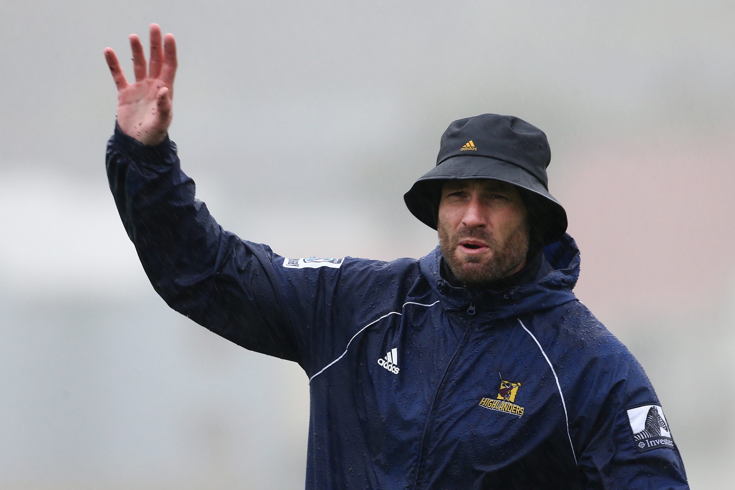 Strength and conditioning coach Simon Jones during a Highlanders training session in 2020.