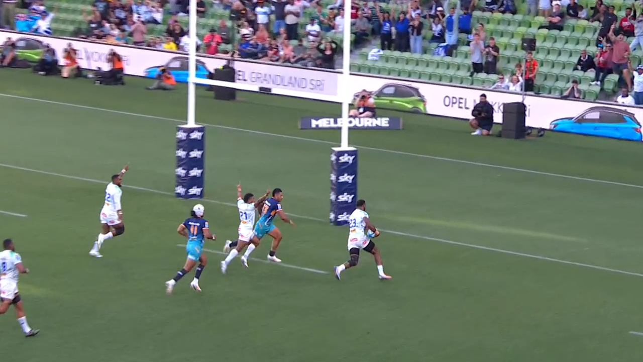 Fantastic Fijian Drua split Moana Pasifika wide open