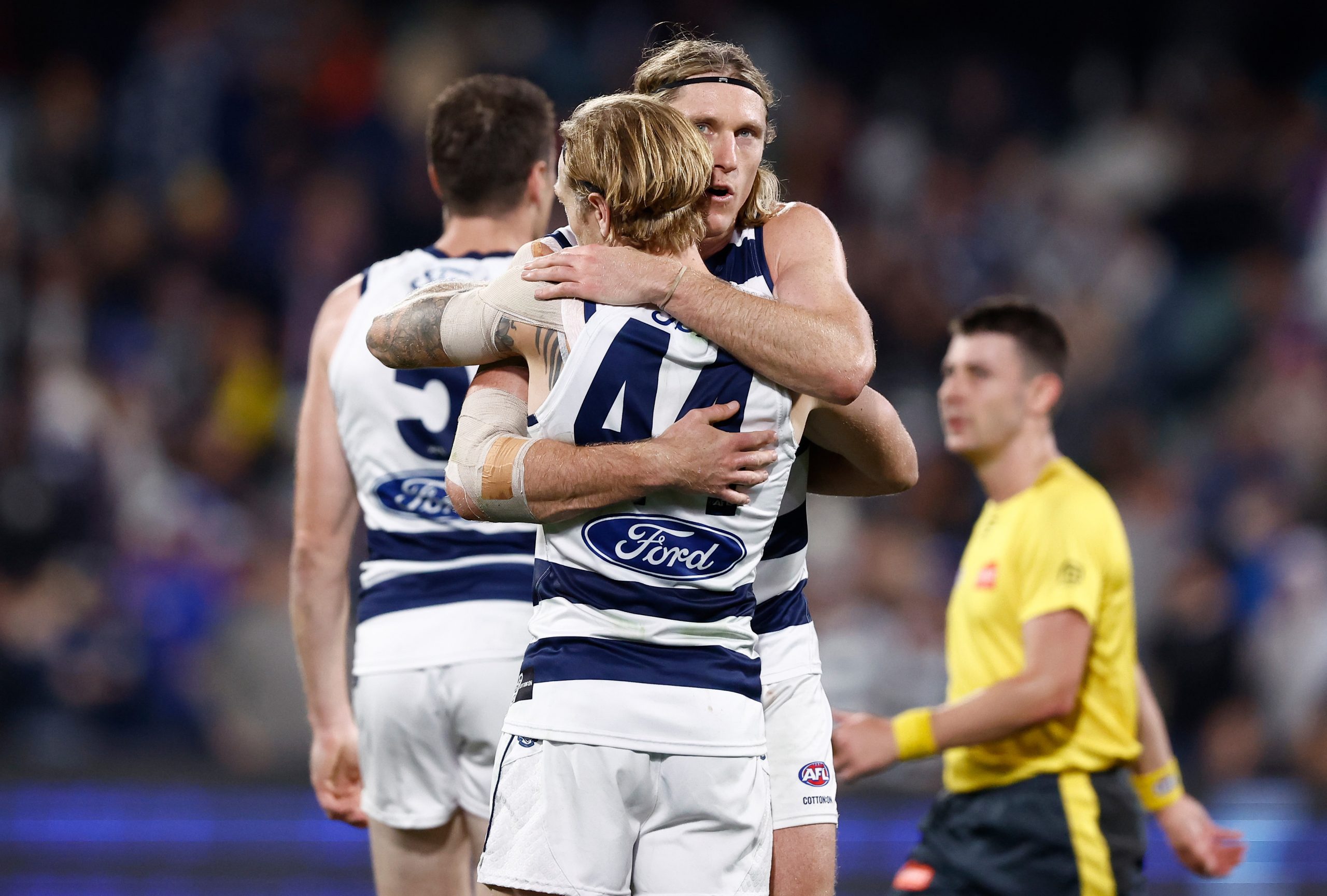 Mark Blicavs played game 250.