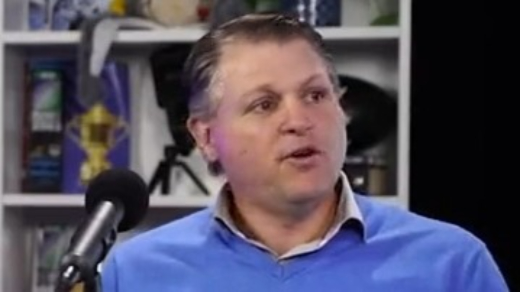 Dunning's first time flying business class