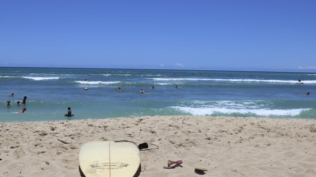 Hawaii judge orders a new environmental review of a wave pool that foes say is a waste of water