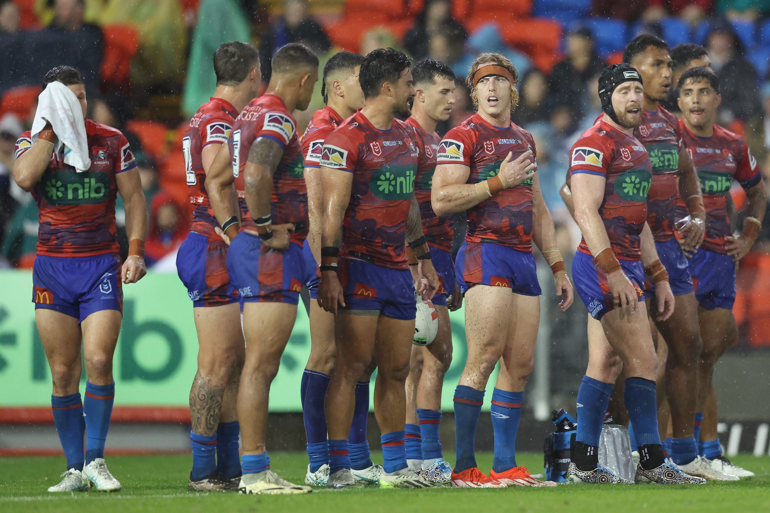 Knights players react to a Bulldogs try during the round 13 NRL match between Newcastle Knights and Canterbury Bulldogs at McDonald Jones Stadium, on May 31, 2024, in Newcastle, Australia. (Photo by Scott Gardiner/Getty Images)