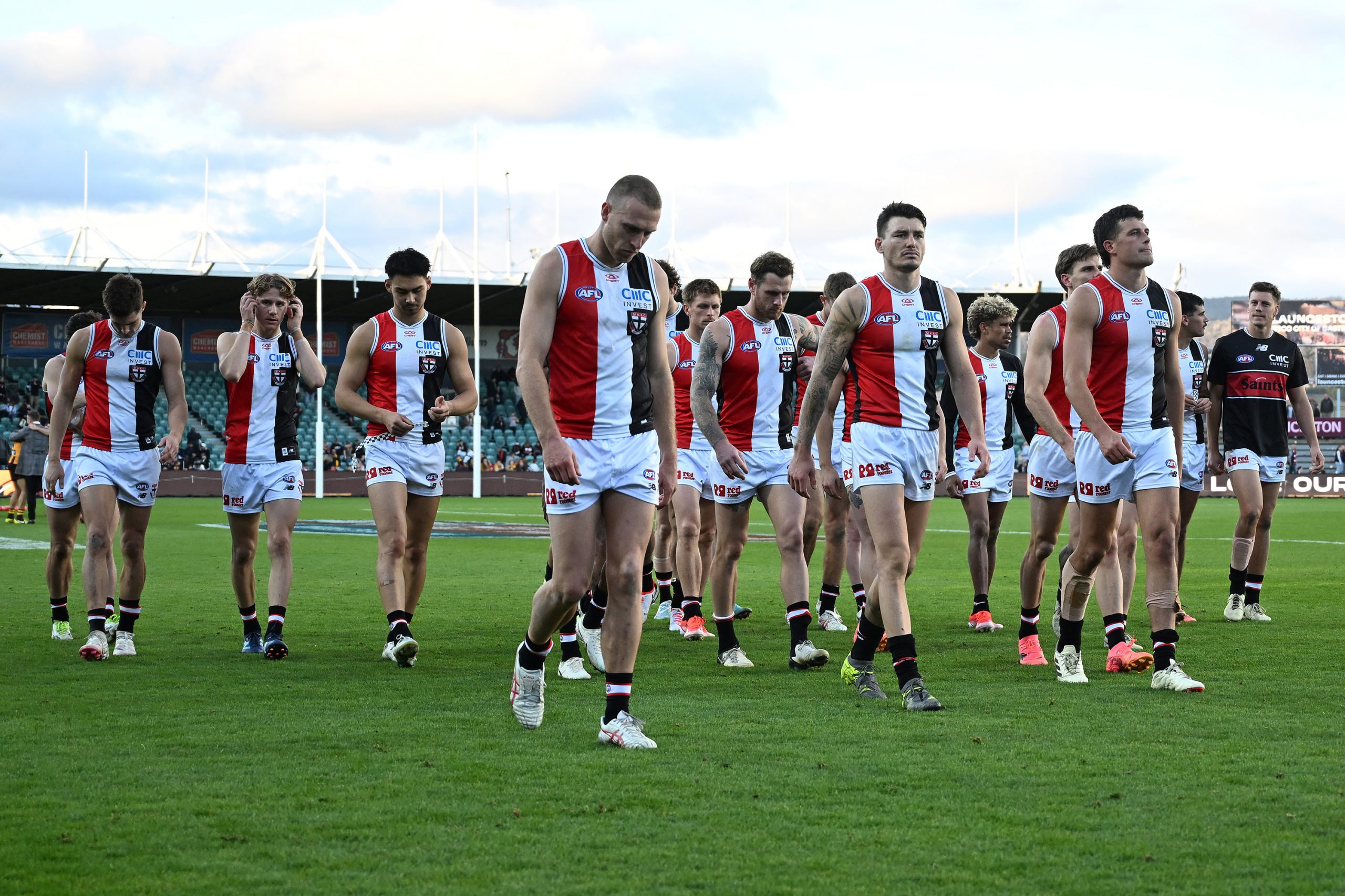 Lyon is feeling the pressure after a 3-6 start.