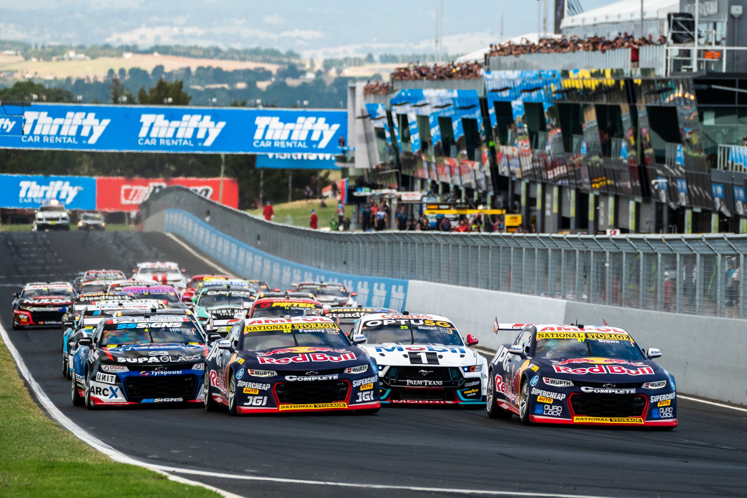The start of the Supercars race at Mount Panorama.