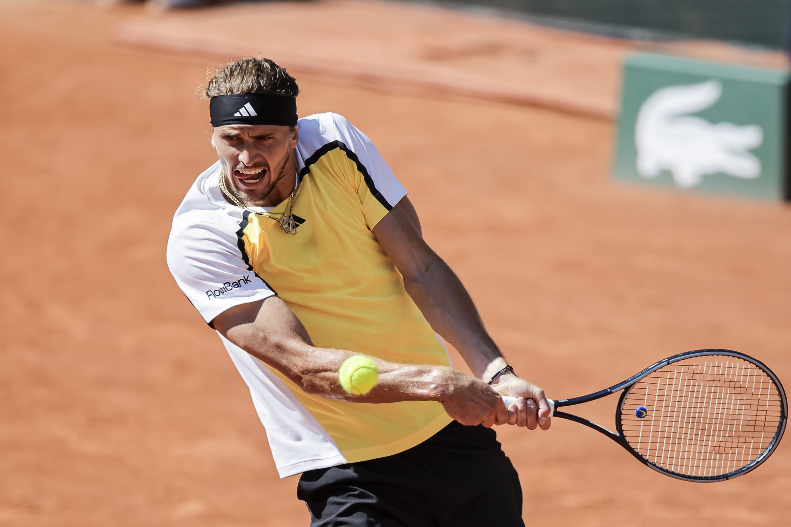 Alexander Zverev of Germany returns a backhand against Carlos Alcaraz of Spain during the Men's Singles Final of 2024 French Open - Day 15 at Roland Garros on June 9, 2024 in Paris, France. (Photo by Antonio Borga/Eurasia Sport Images/Getty Images)