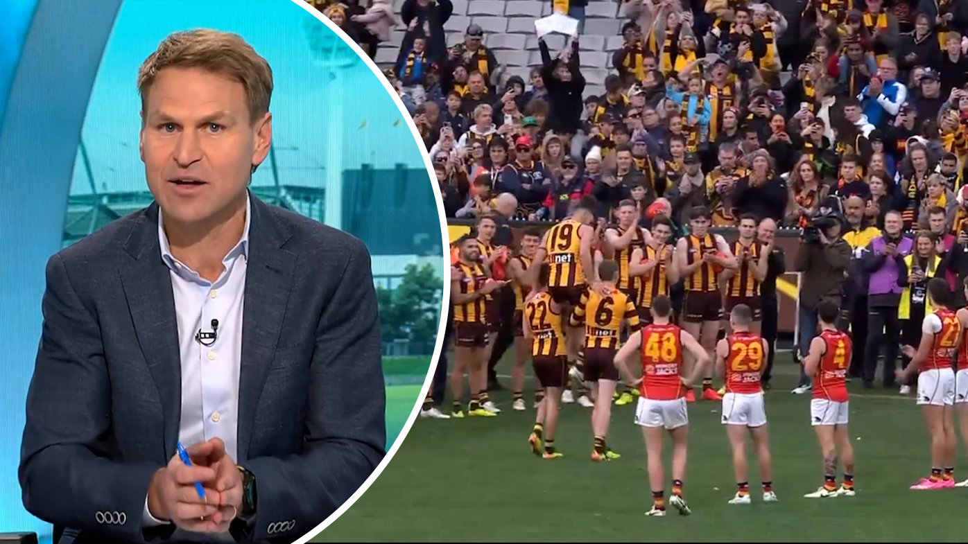 Cornes blasts Crows guard of honour for veteran Hawk