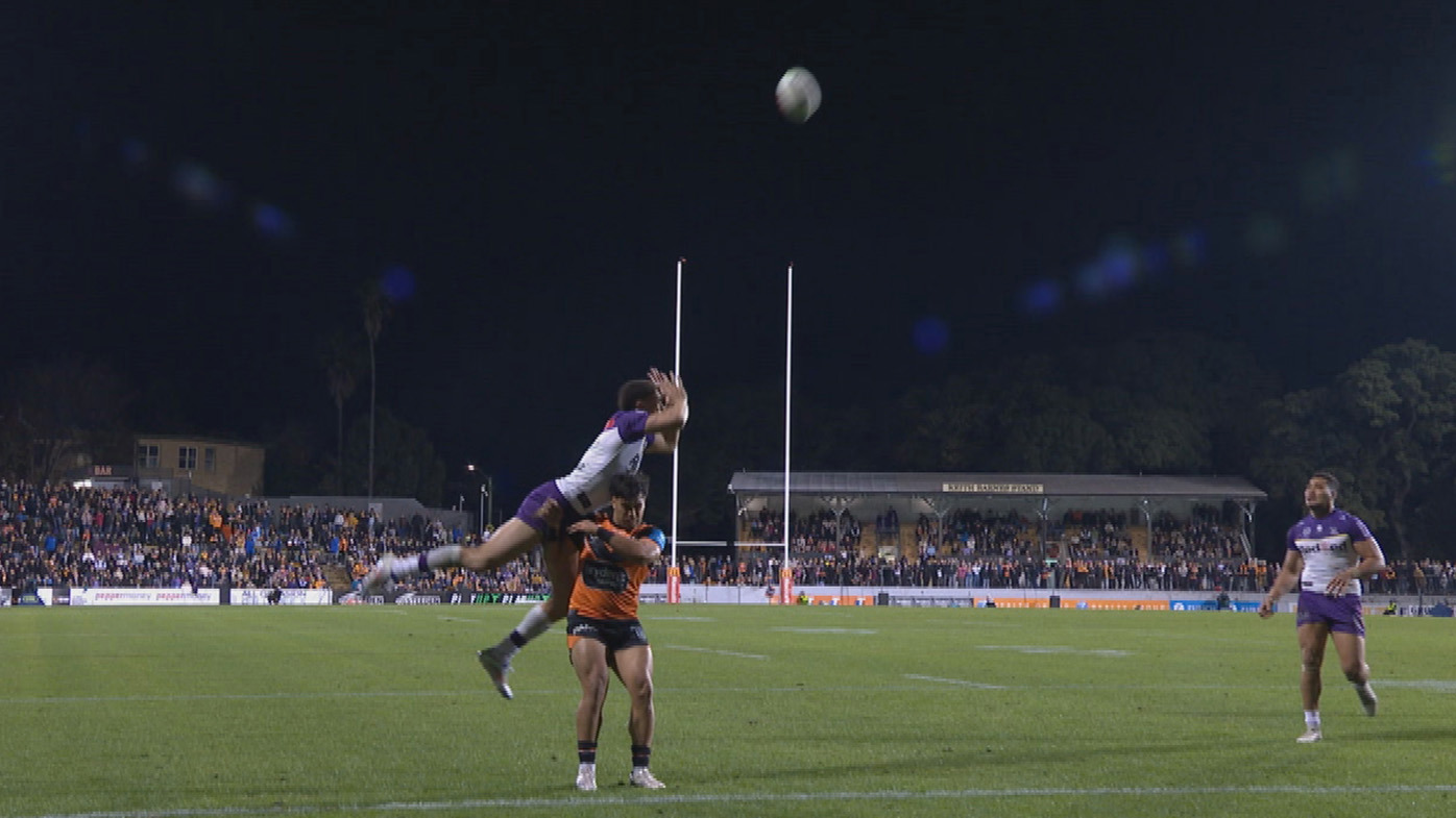 Solomona Faataape was sent to the sinbin for a professional foul on William Warbrick. 