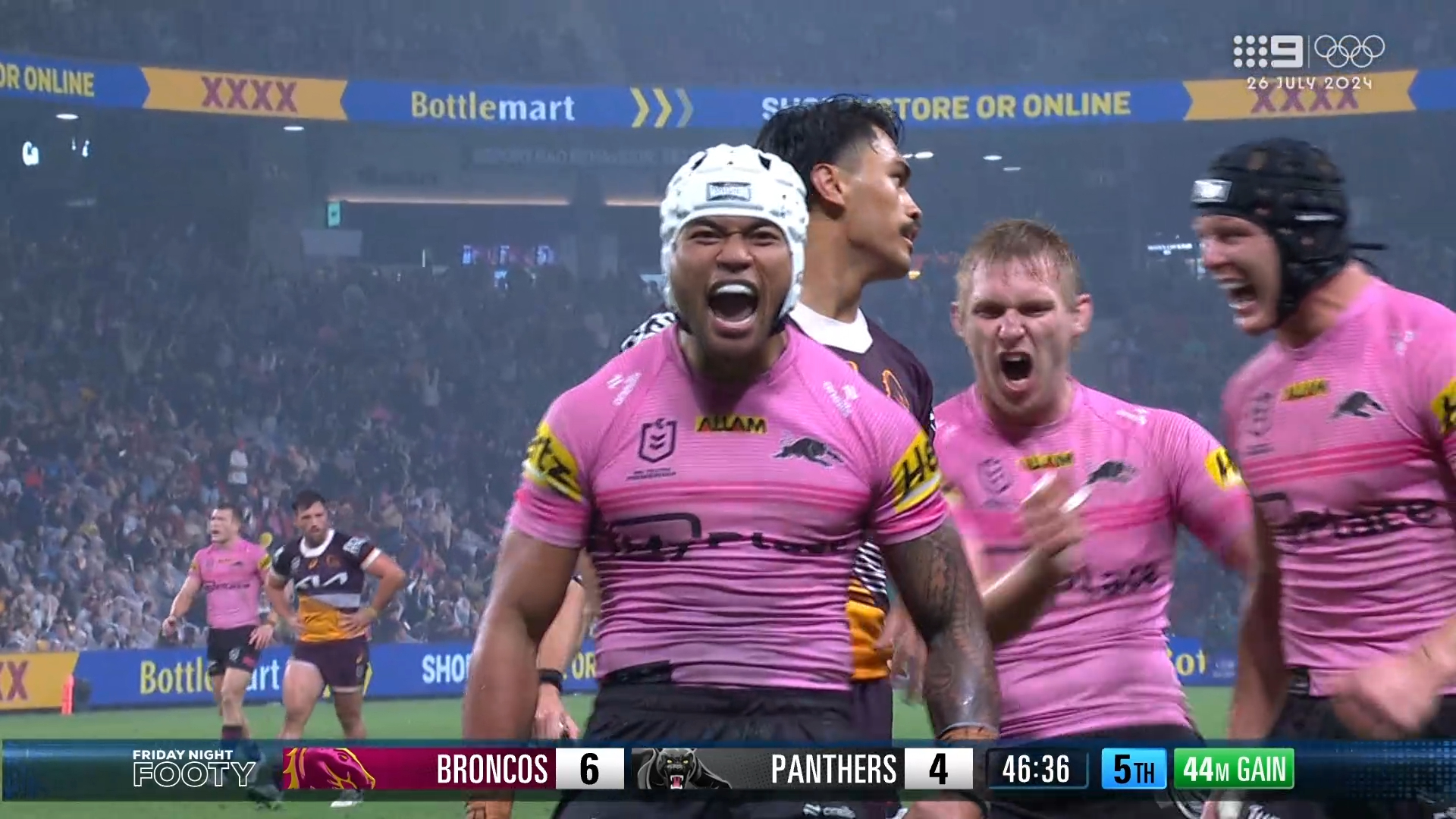 Hunter sets up 'champagne' Panthers try