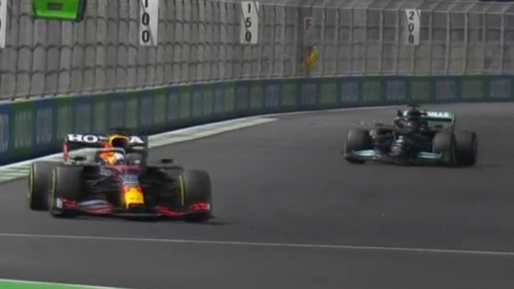 Hamilton and Verstappen clash in ugly Saudi Arabia Grand Prix