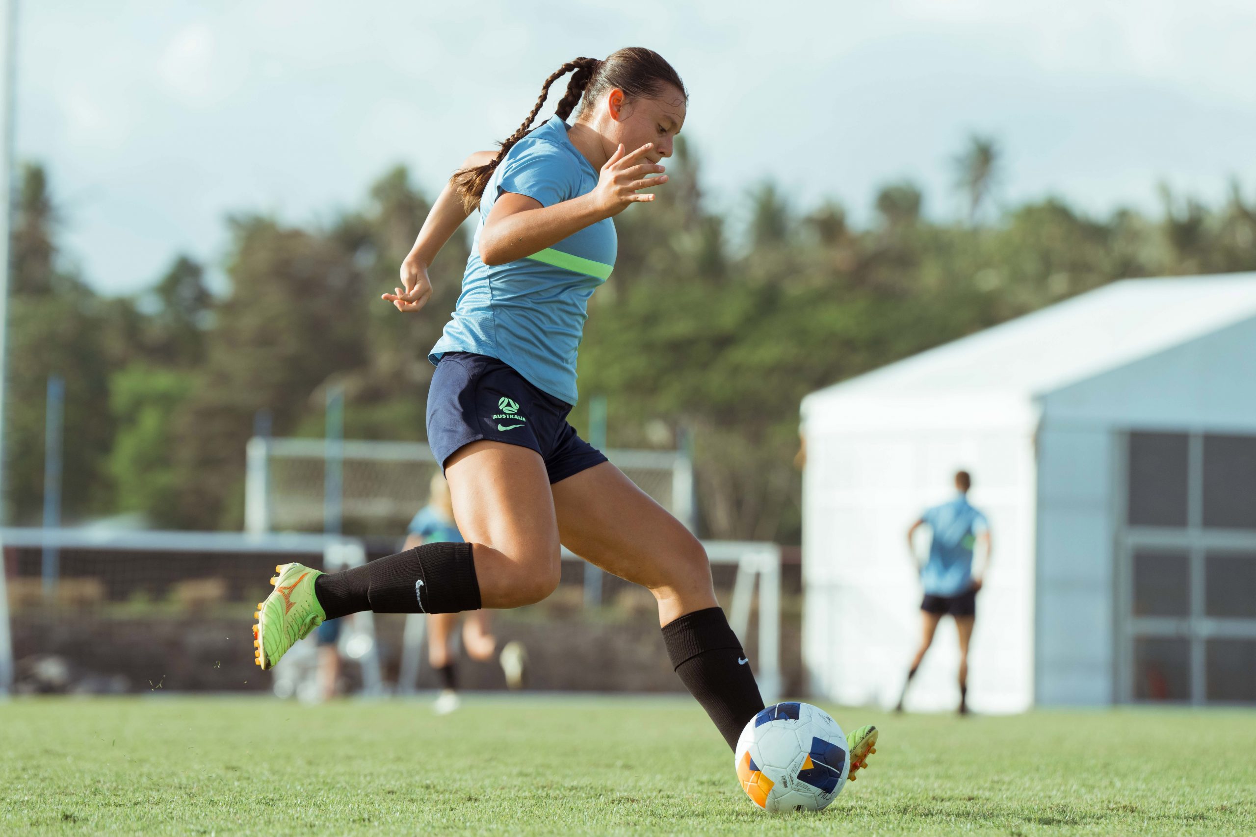 Isabella Hoyos playing with the Junior Matildas at the 2024 Asia Cup.