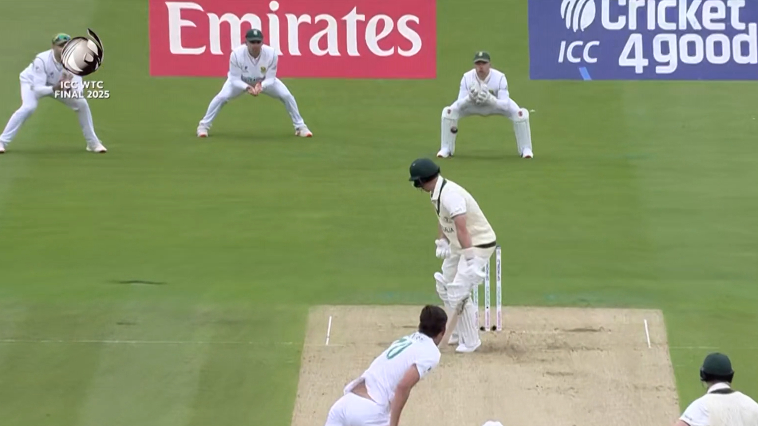 Labuschange fails in first time as opener