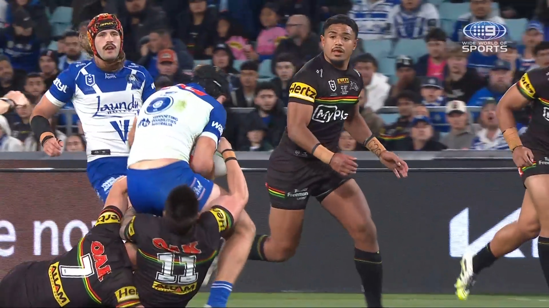 Ugly hip drop sends debutant to the bin