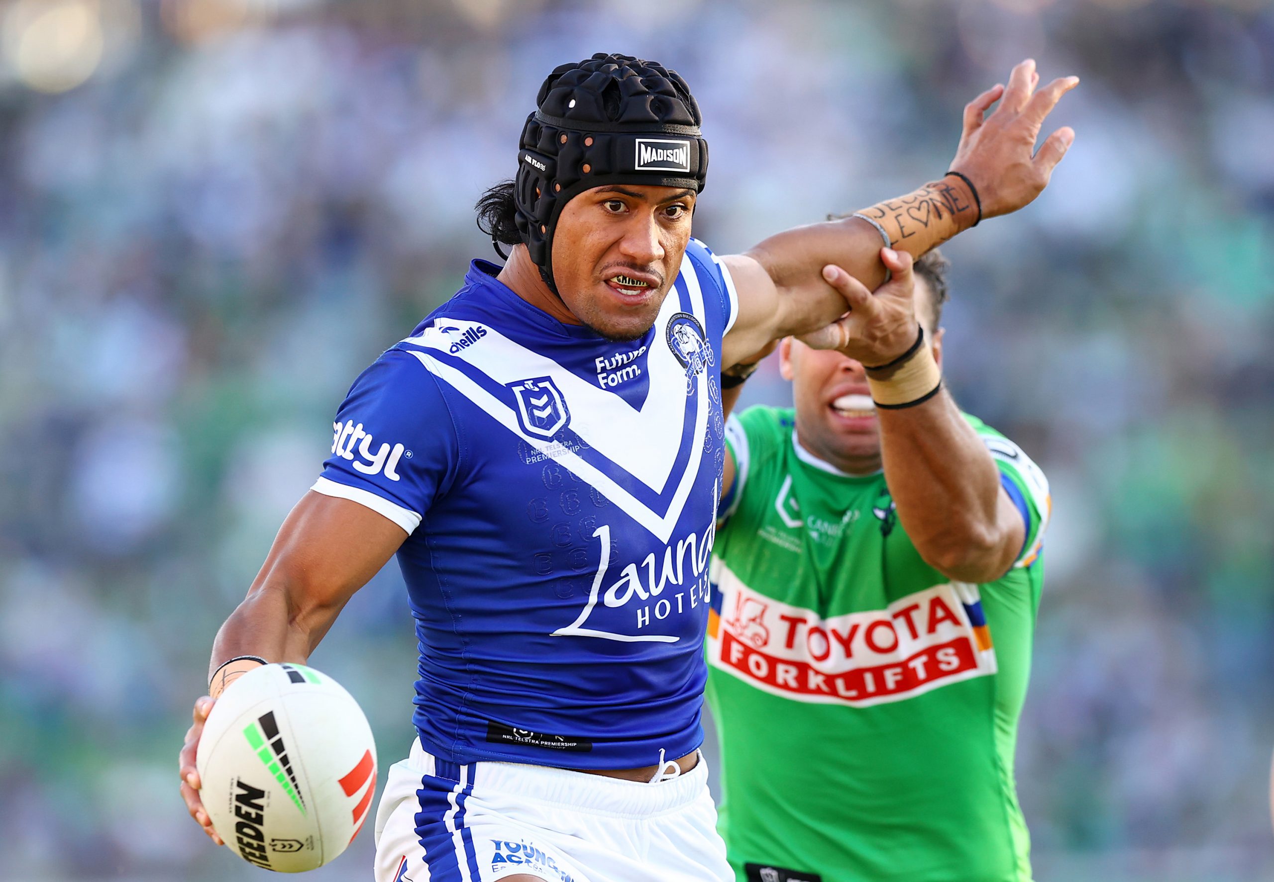 Stephen Crichton of the Bulldogs.