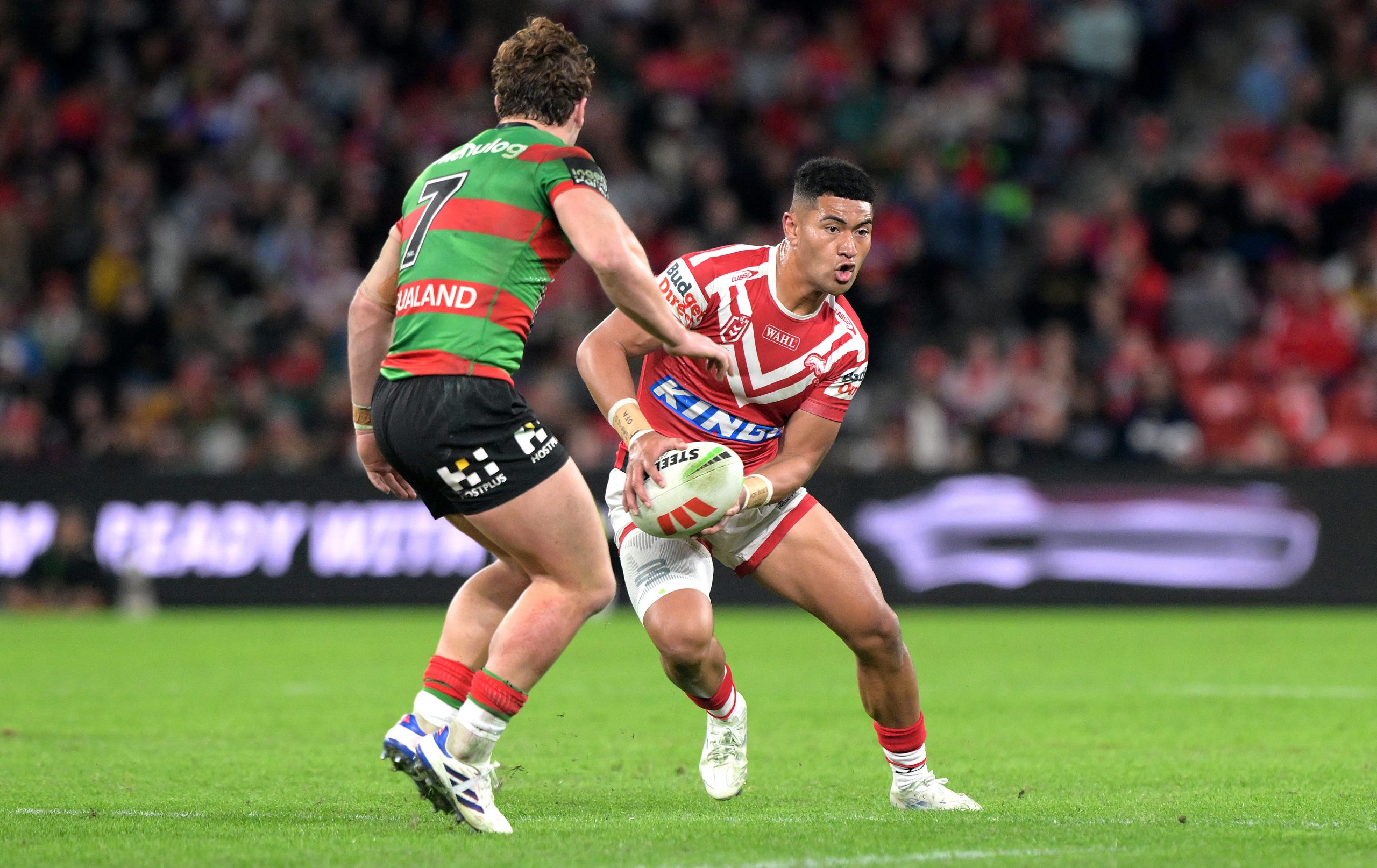 Isaiya Katoa runs the ball.