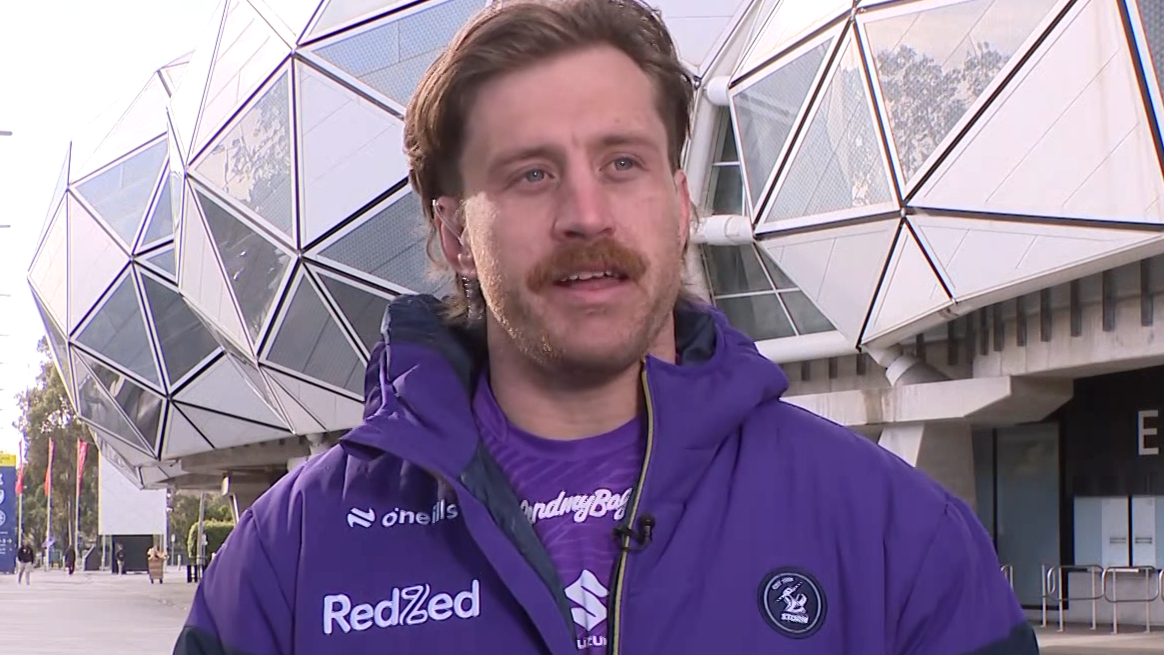 Munster backs teammate's early return