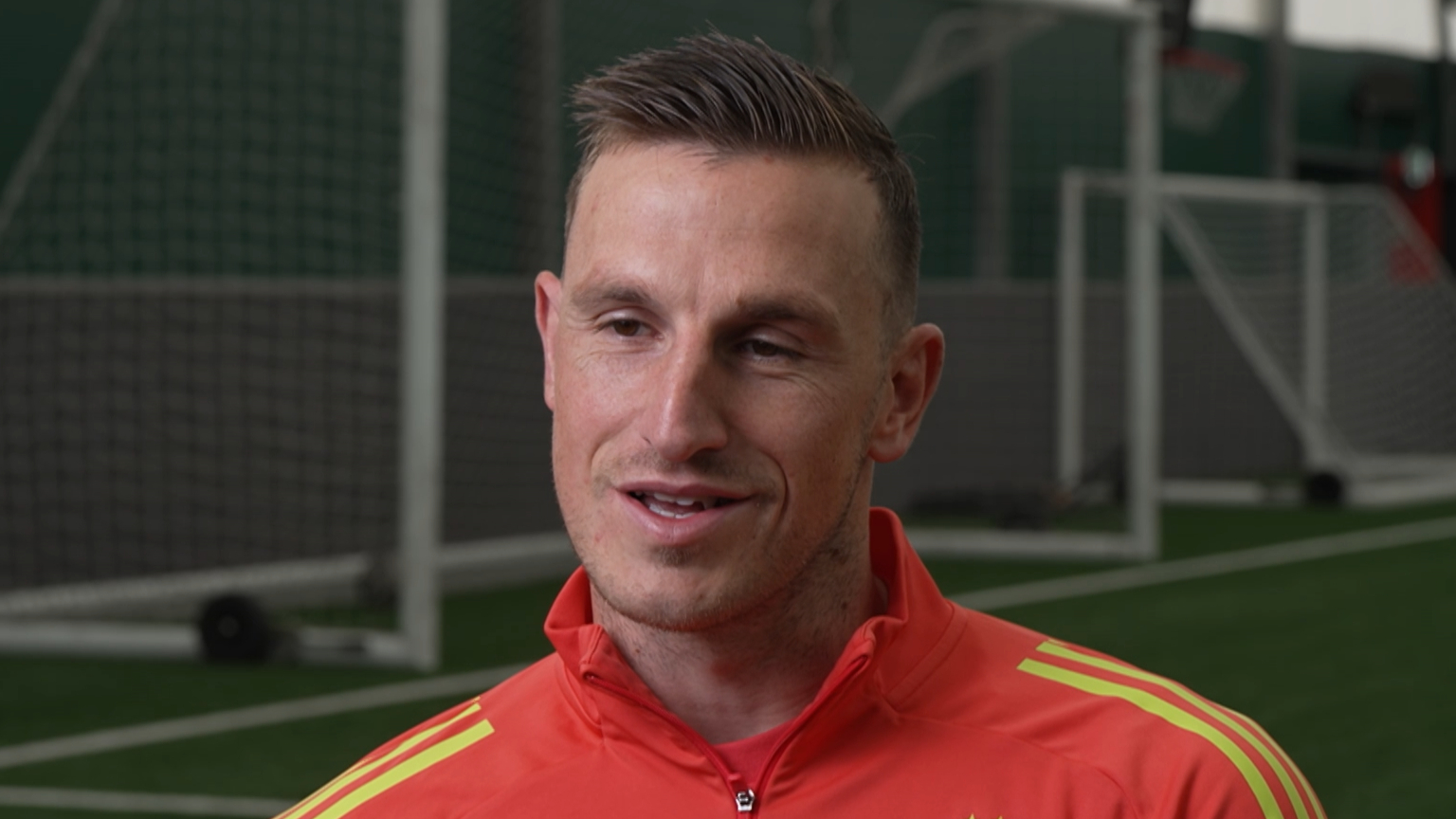 Kiwi ace dishes on Ange's impact