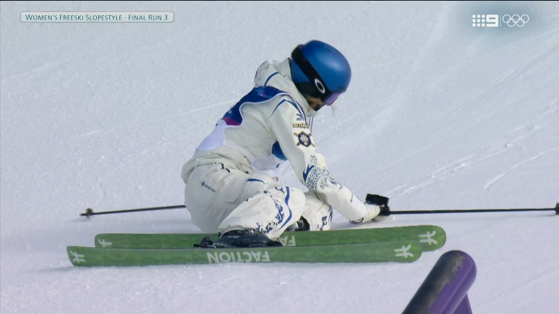 'Oh my goodness': Gu crashes out in search for gold